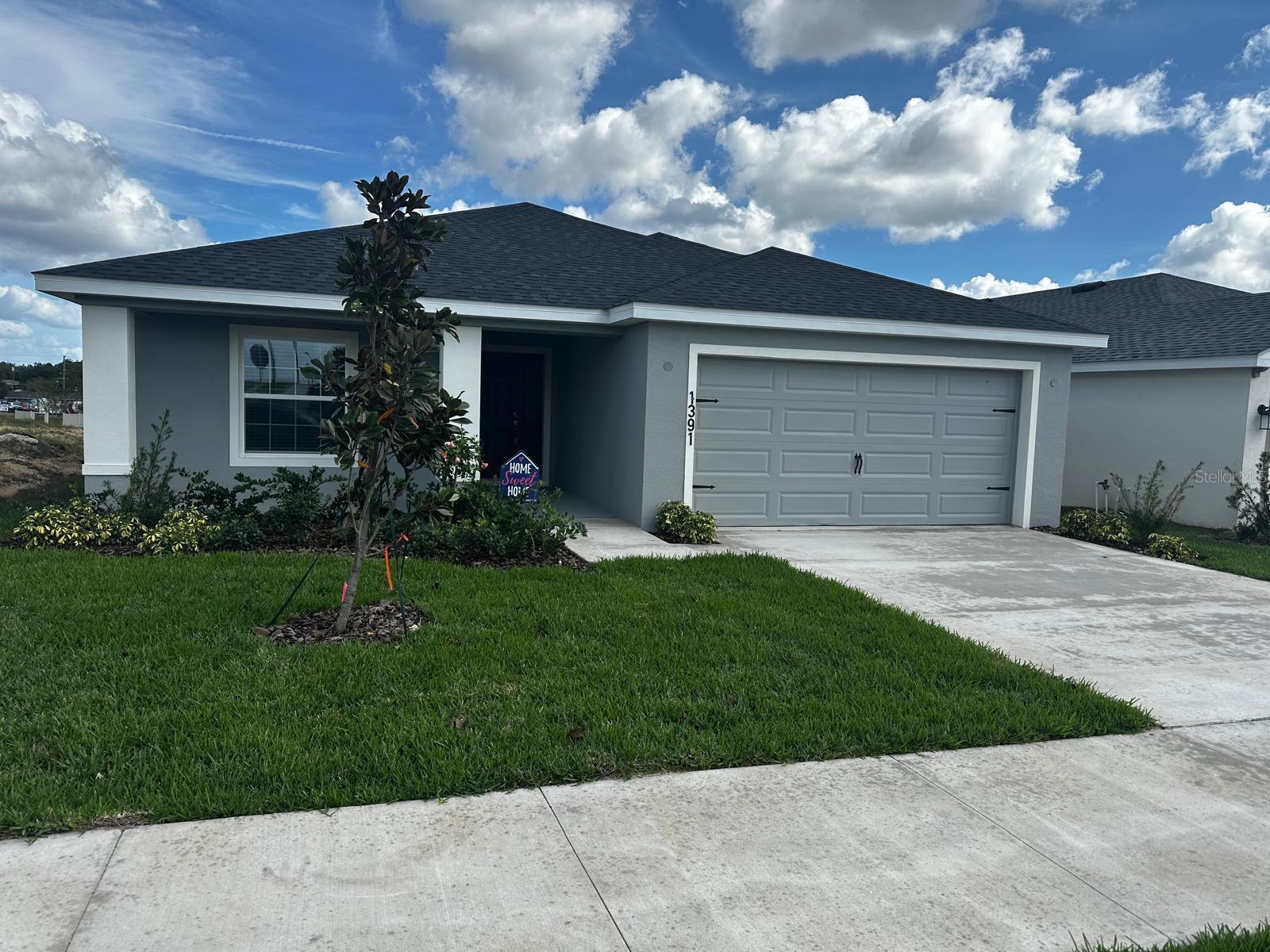 Photo of 1391 MOUNTAIN FLOWER LANE DAVENPORT FL 33837