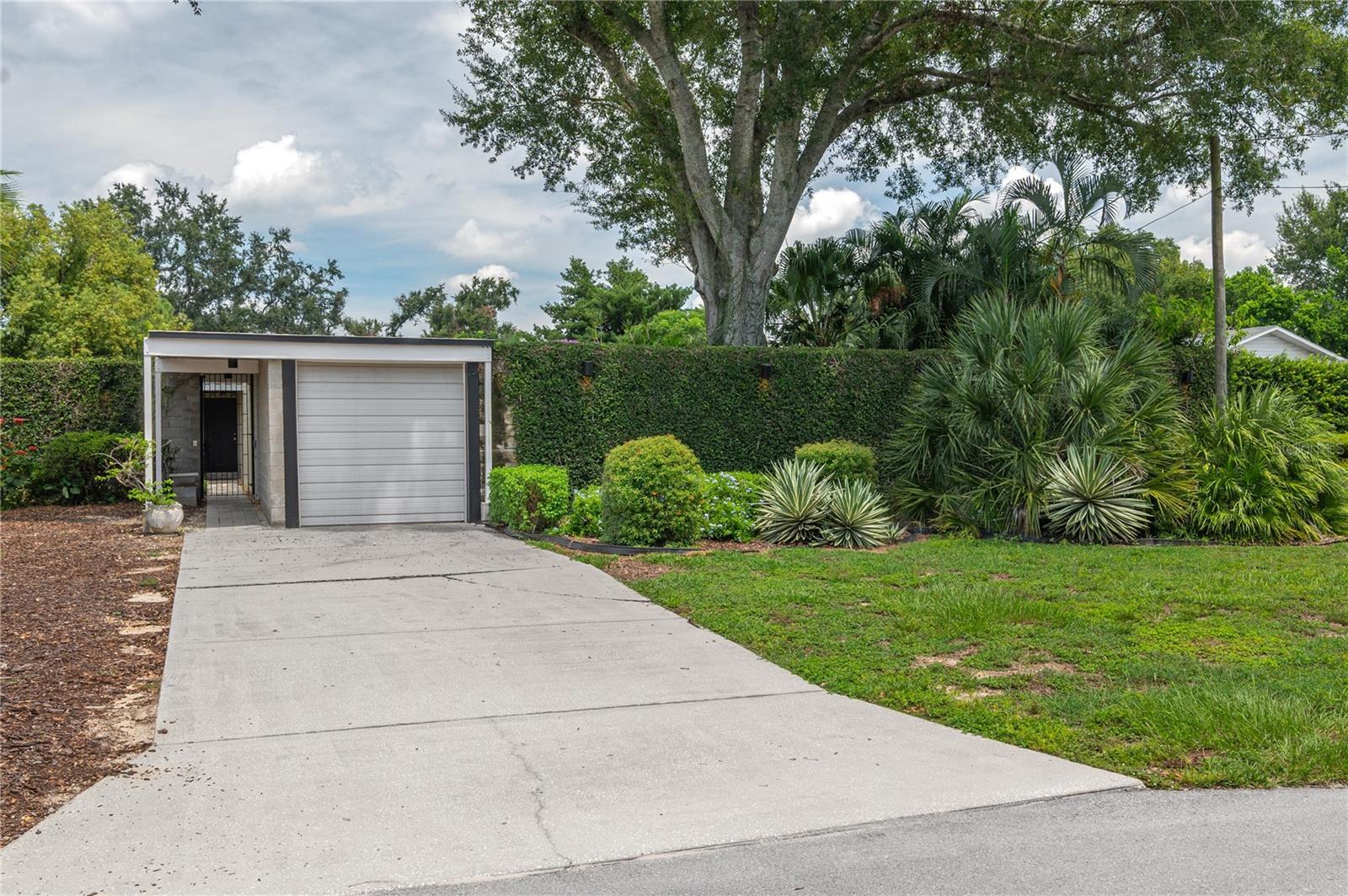 Photo of 1549 DREXEL AVE NE WINTER HAVEN FL 33881