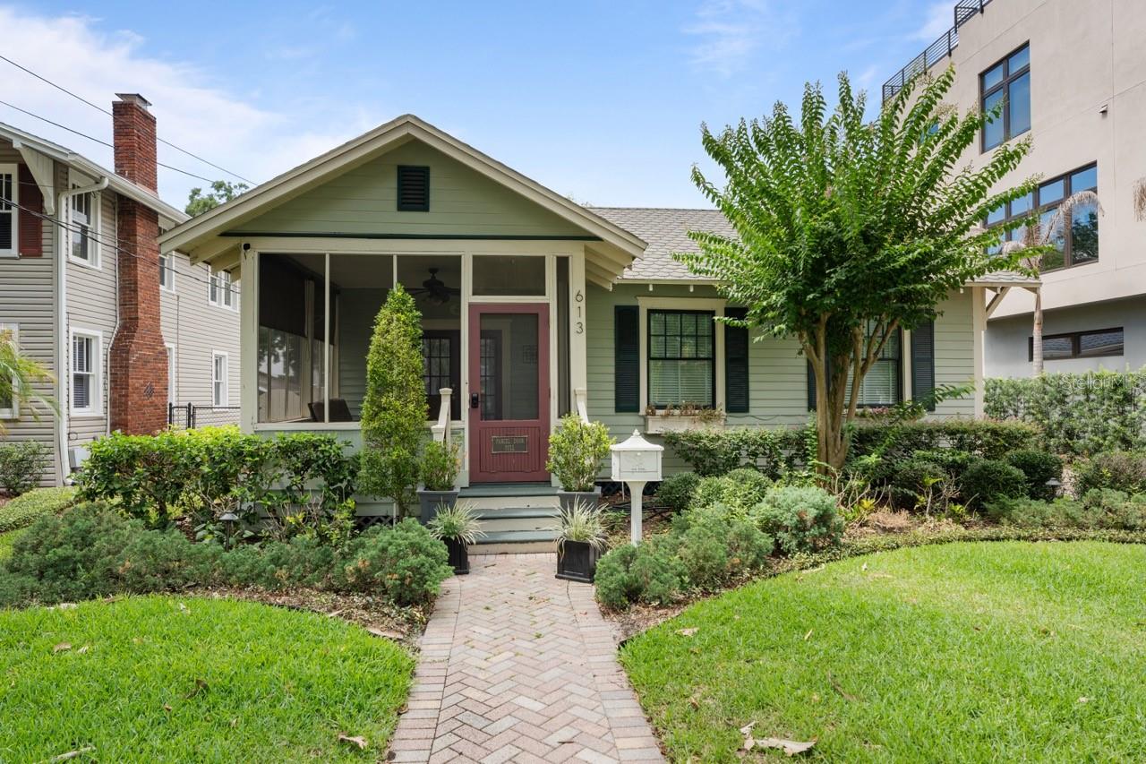 Photo of 613 E PINE STREET ORLANDO FL 32801
