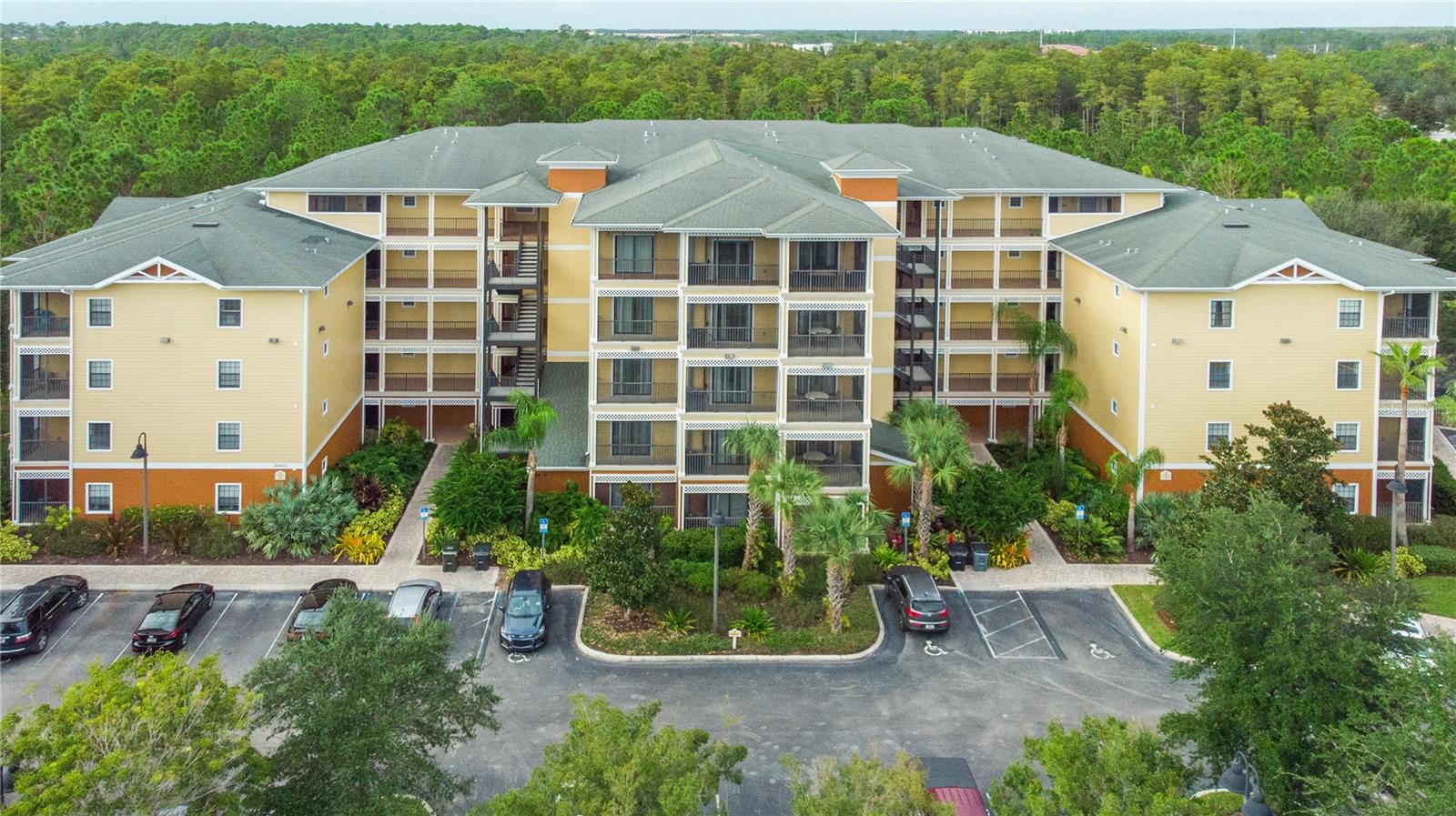 Photo of 3060 PIRATES RETREAT COURT #302 KISSIMMEE FL 34747