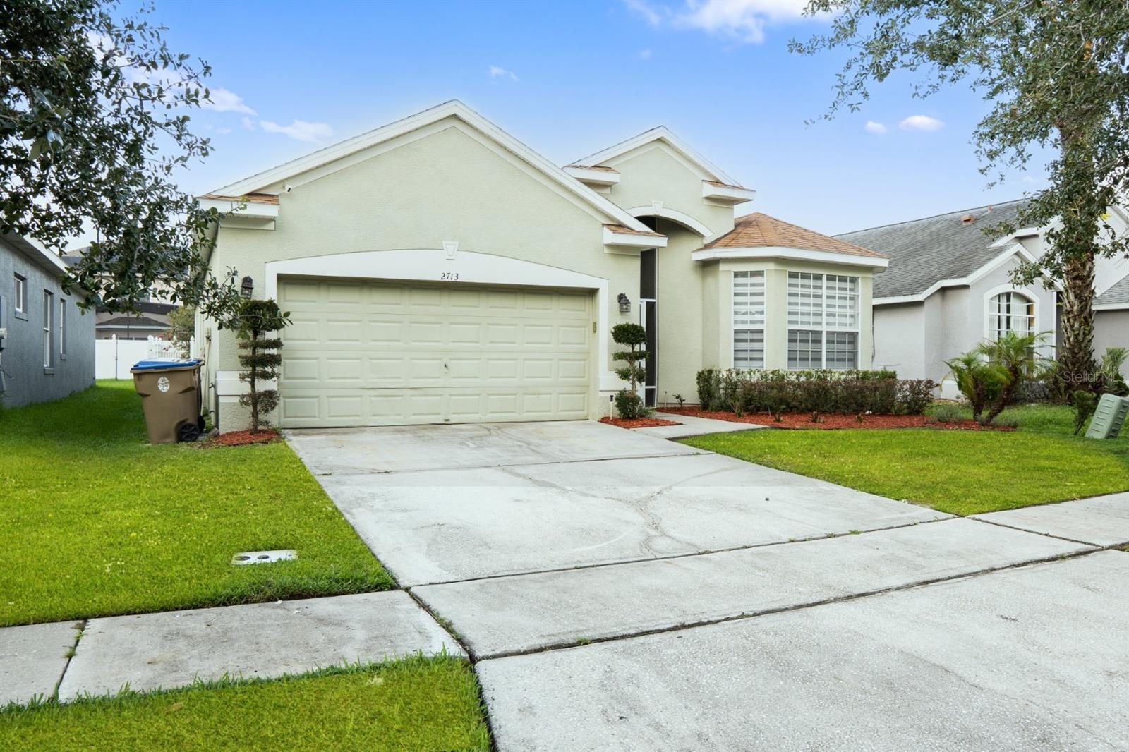 Photo of 2713 BARNSLEY LANE KISSIMMEE FL 34744