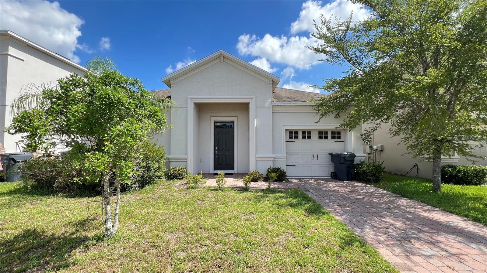 Photo of 2353 VICTORIA DRIVE DAVENPORT FL 33837
