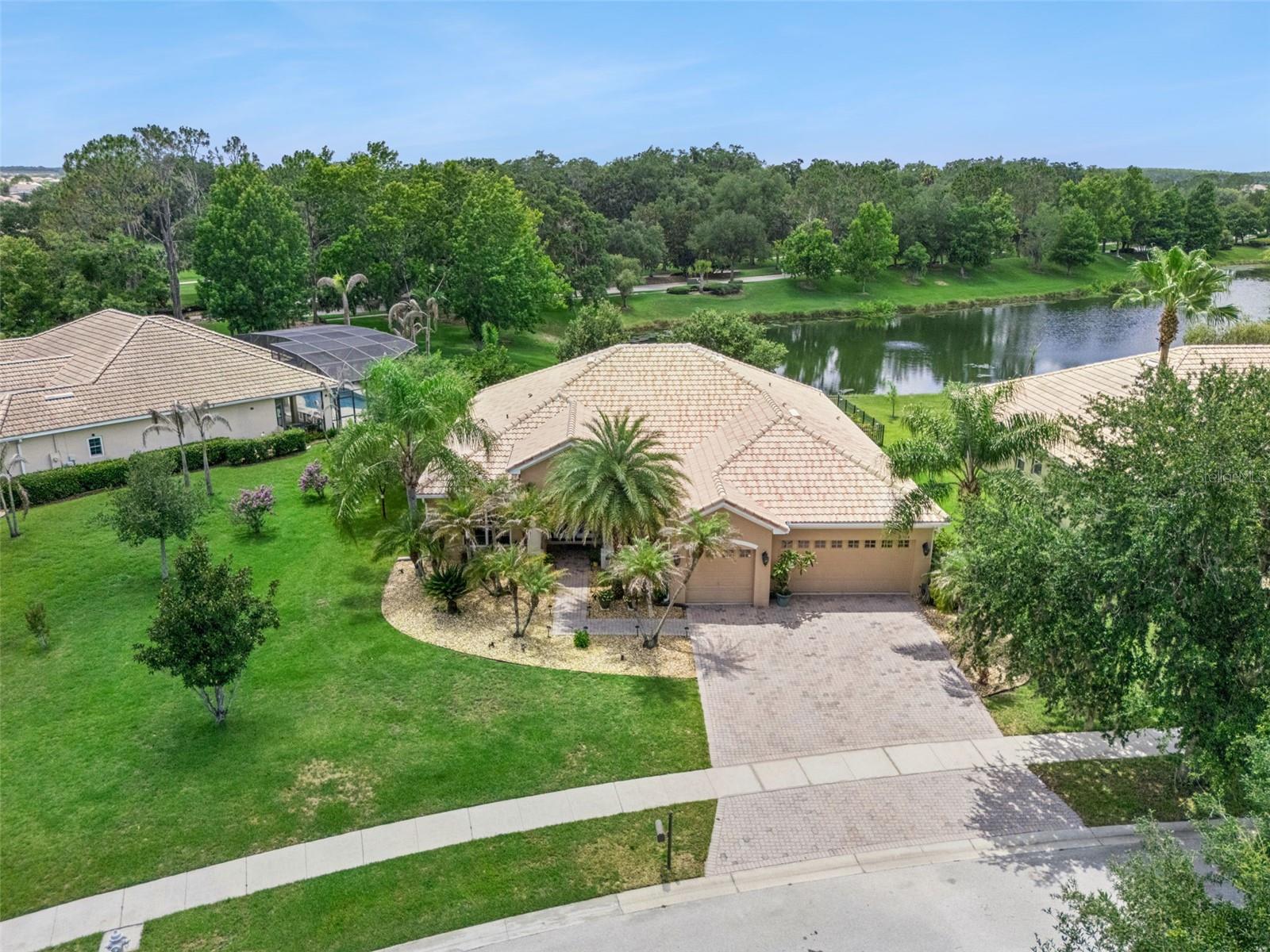 Photo of 3524 SHOREWOOD DRIVE KISSIMMEE FL 34746