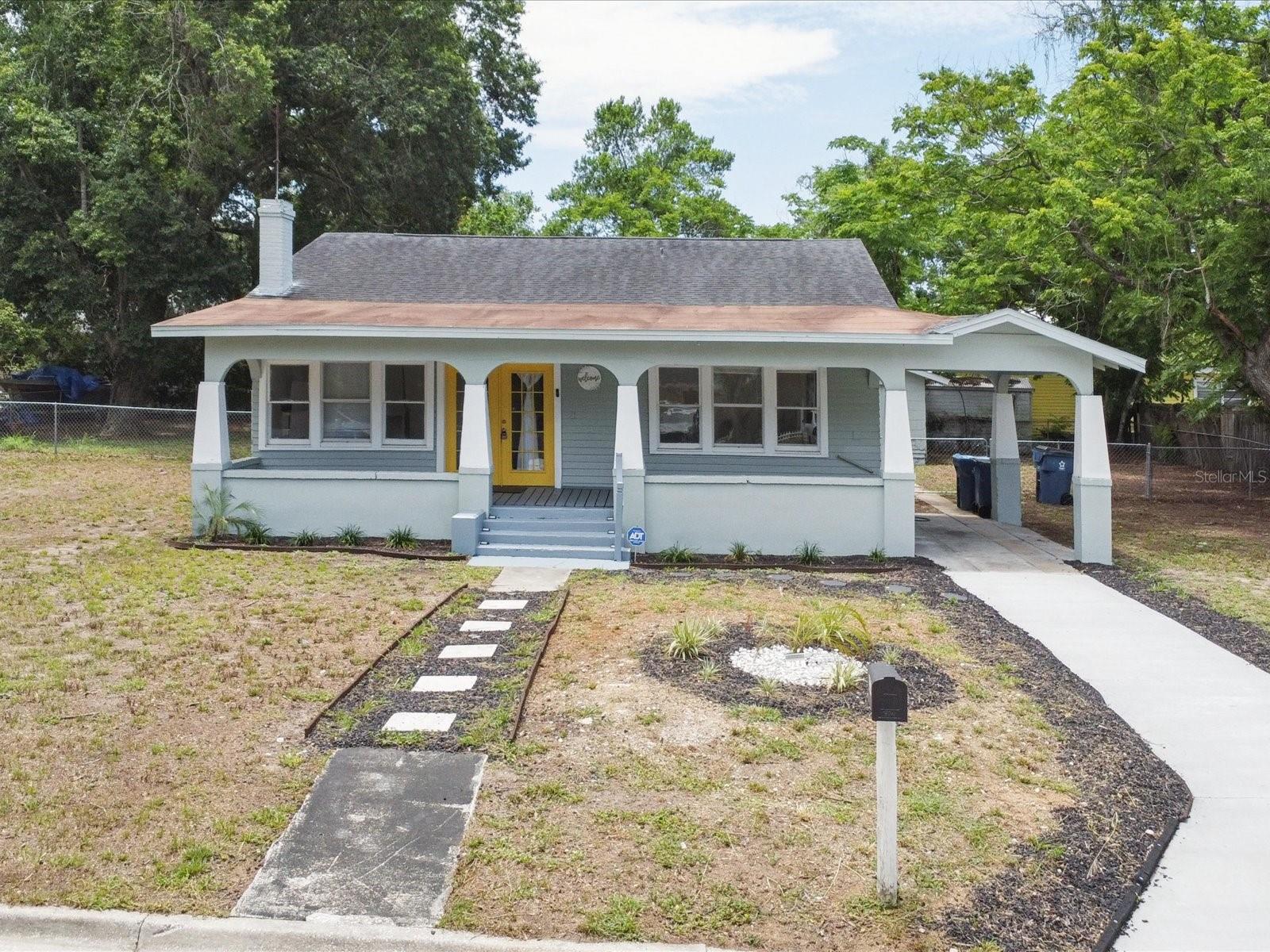 Photo of 724 EUCLID AVENUE LAKE WALES FL 33853