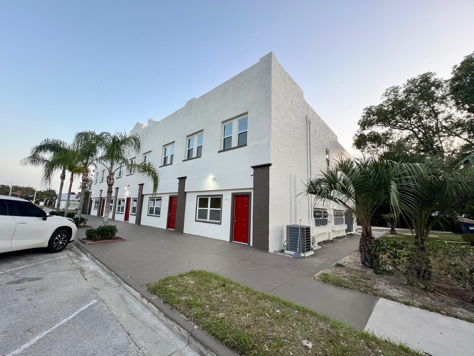 Photo of 475 UMATILLA BOULEVARD UMATILLA FL 32784