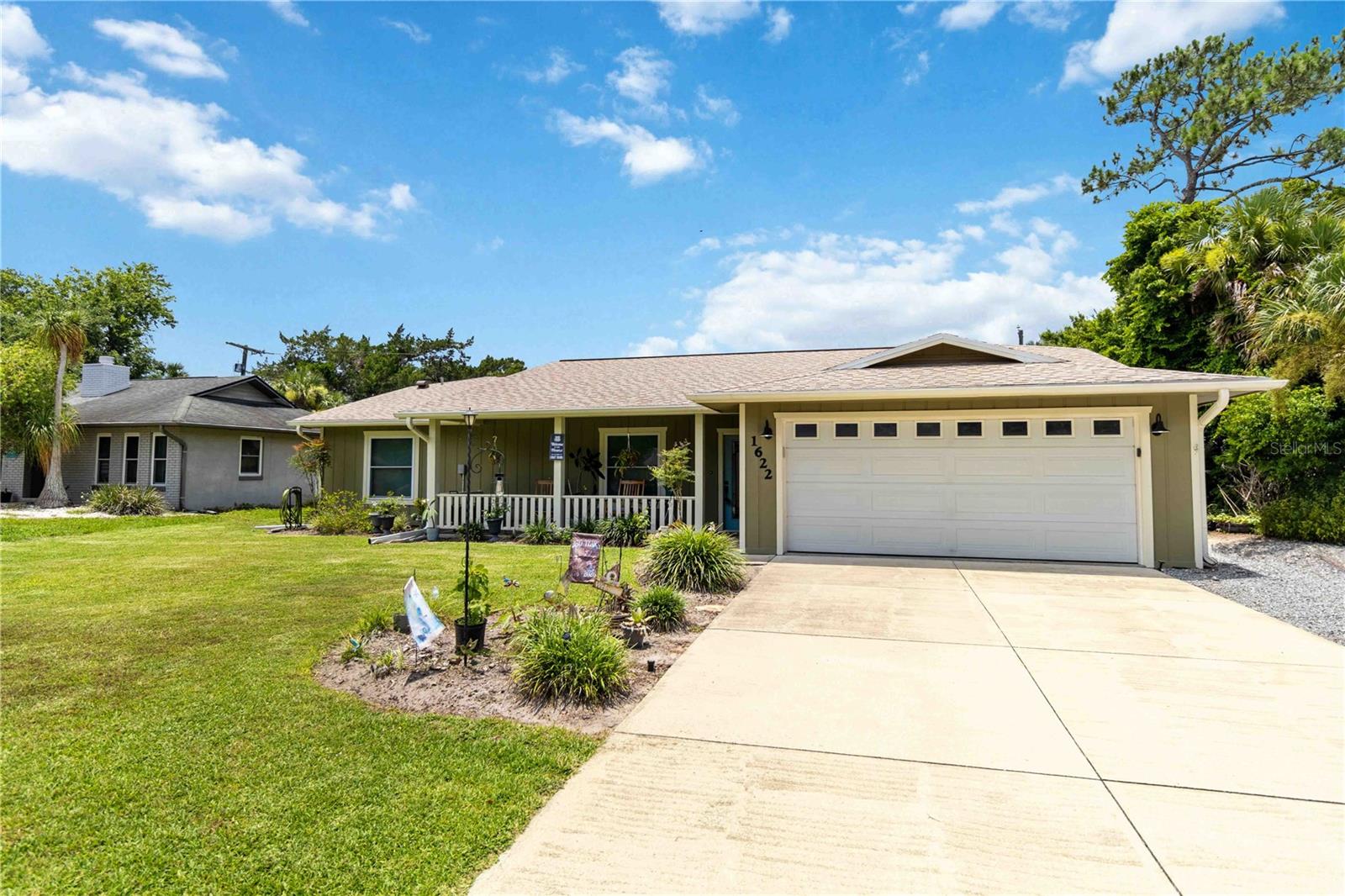 Photo of 1622 TRAVELERS PALM DRIVE EDGEWATER FL 32132