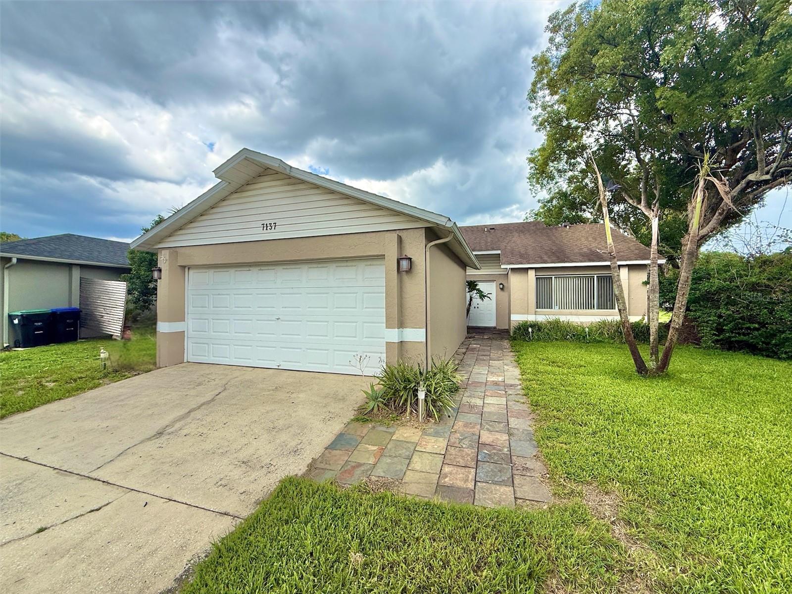 Photo of 7137 MARVISTA COURT ORLANDO FL 32835
