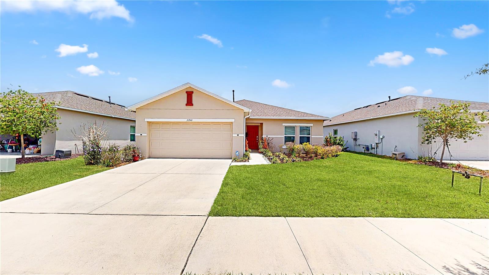 Photo of 33941 SKY BLOSSOM CIRCLE LEESBURG FL 34788