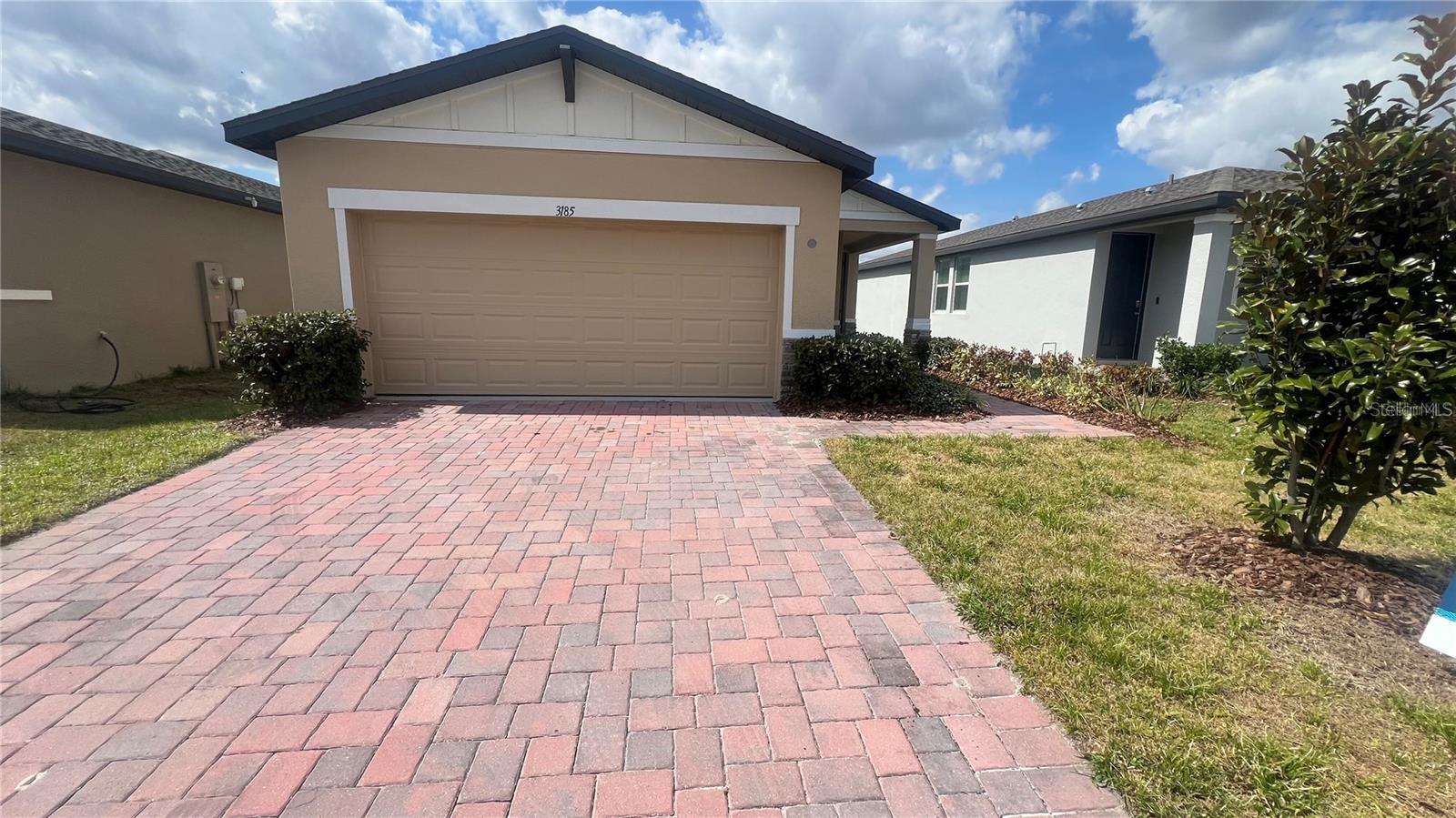 Photo of 3185 VICEROY COURT KISSIMMEE FL 34759
