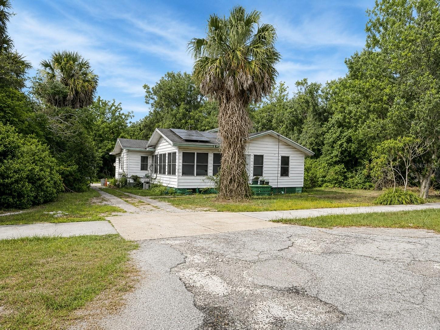 Photo of 1805 E ORANGE AVENUE EUSTIS FL 32726