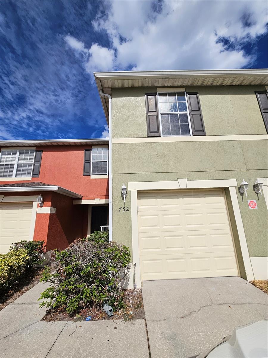 Photo of 752 CRESTING OAK CIRCLE #64 ORLANDO FL 32824