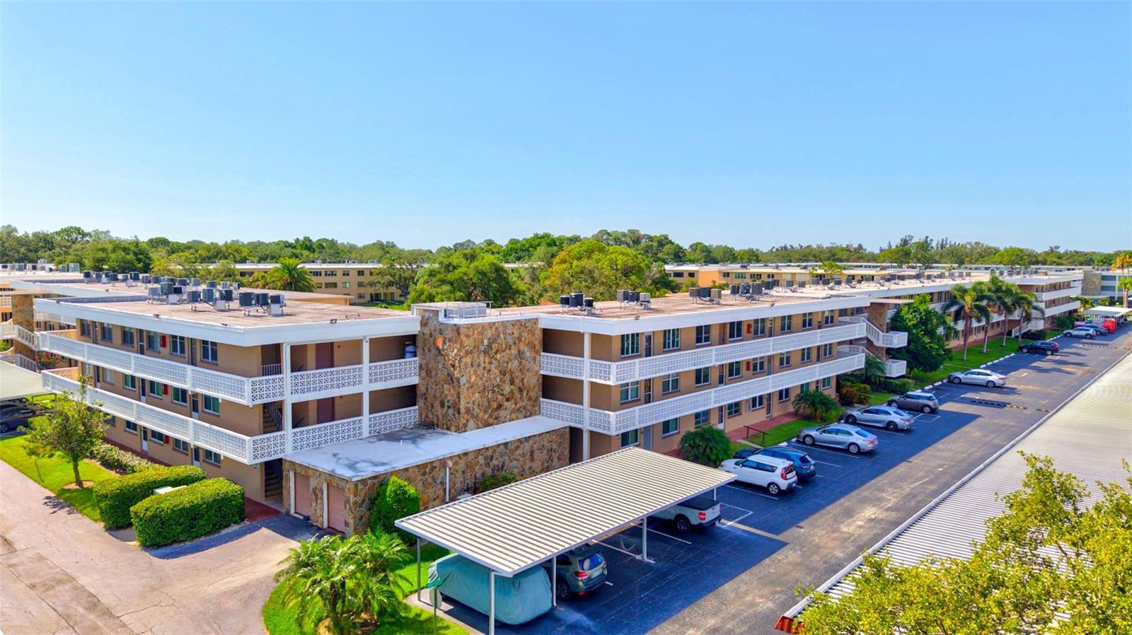 Photo of 5095 BAY STREET #310 ST PETERSBURG FL 33703