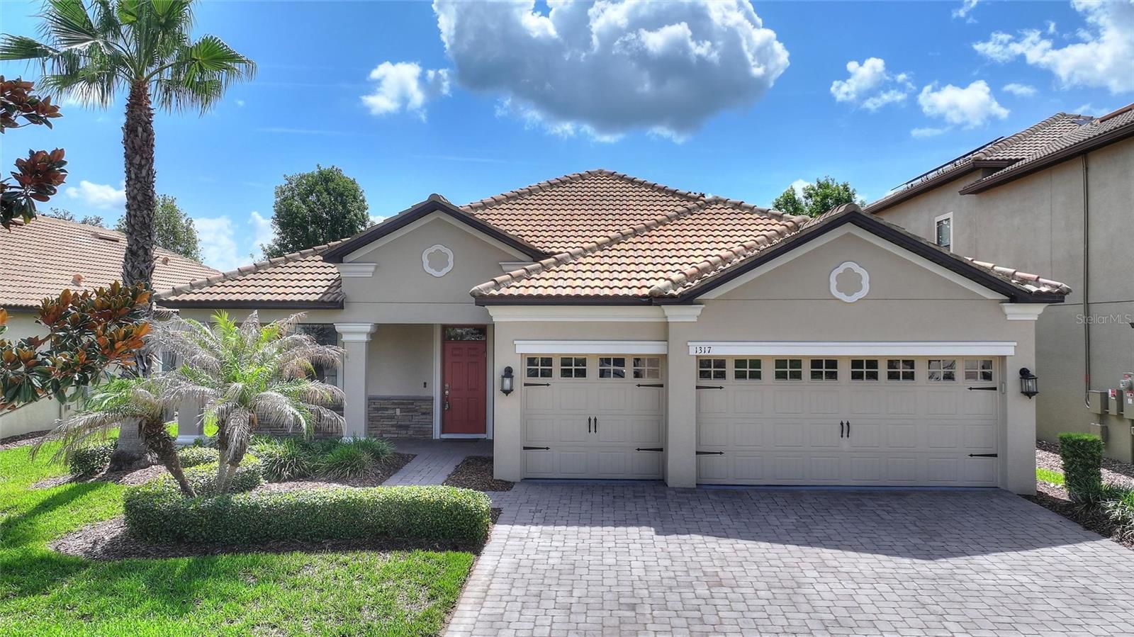 Photo of 1317 GLENEAGLES LN DAVENPORT FL 33896