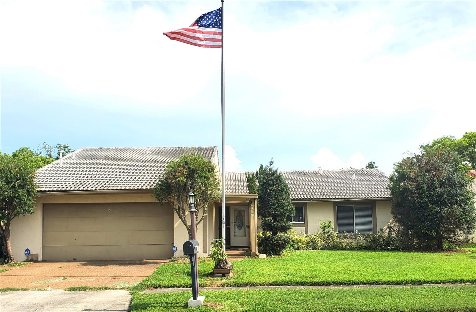 Photo of 5540 MINUTE MAN COURT ORLANDO FL 32821