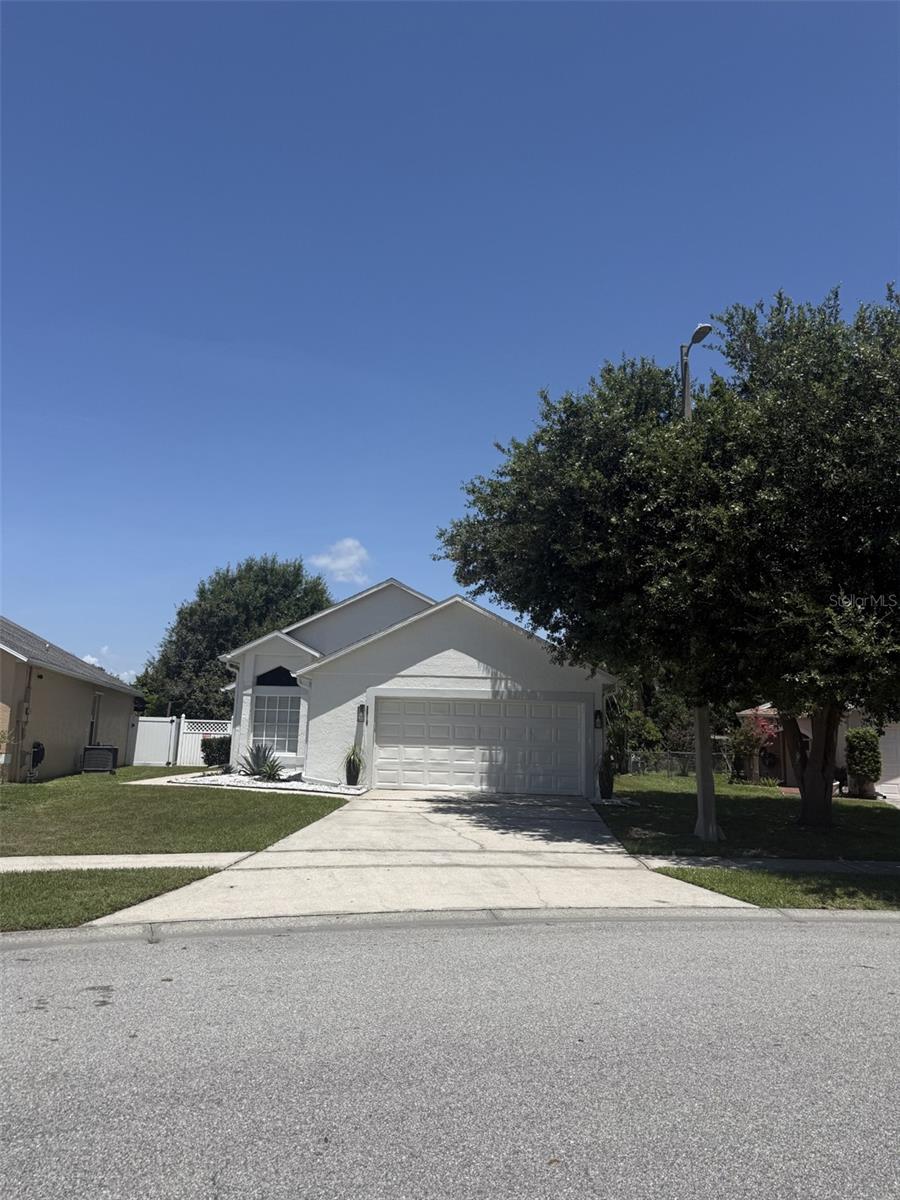 Photo of 2916 CANOE CIRCLE ST CLOUD FL 34772