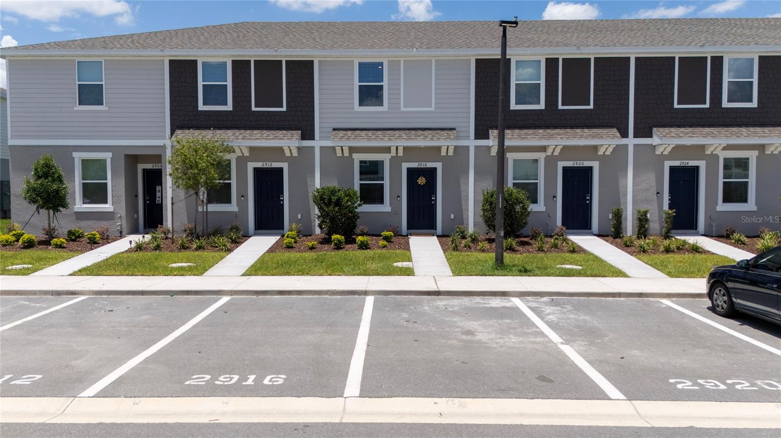 Photo of 2916 SKYLINE LOOP KISSIMMEE FL 34758