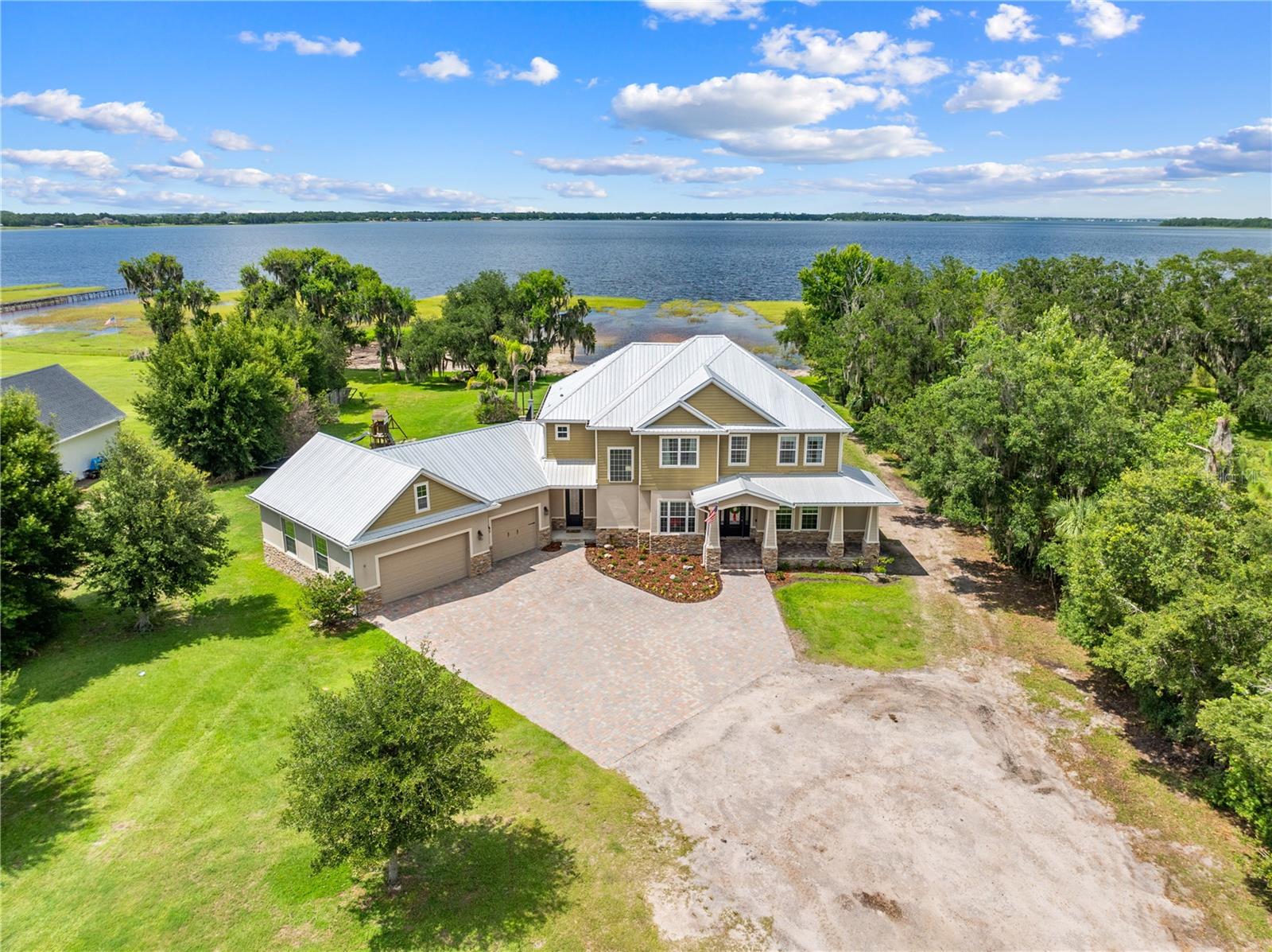 Photo of 4664 HICKORY TREE LN ST CLOUD FL 34772