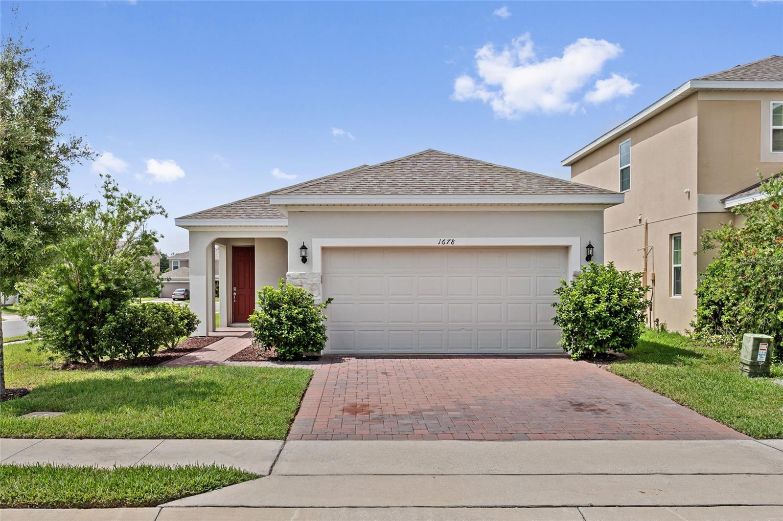 Photo of 1678 SWAN SWIM DRIVE DAVENPORT FL 33837