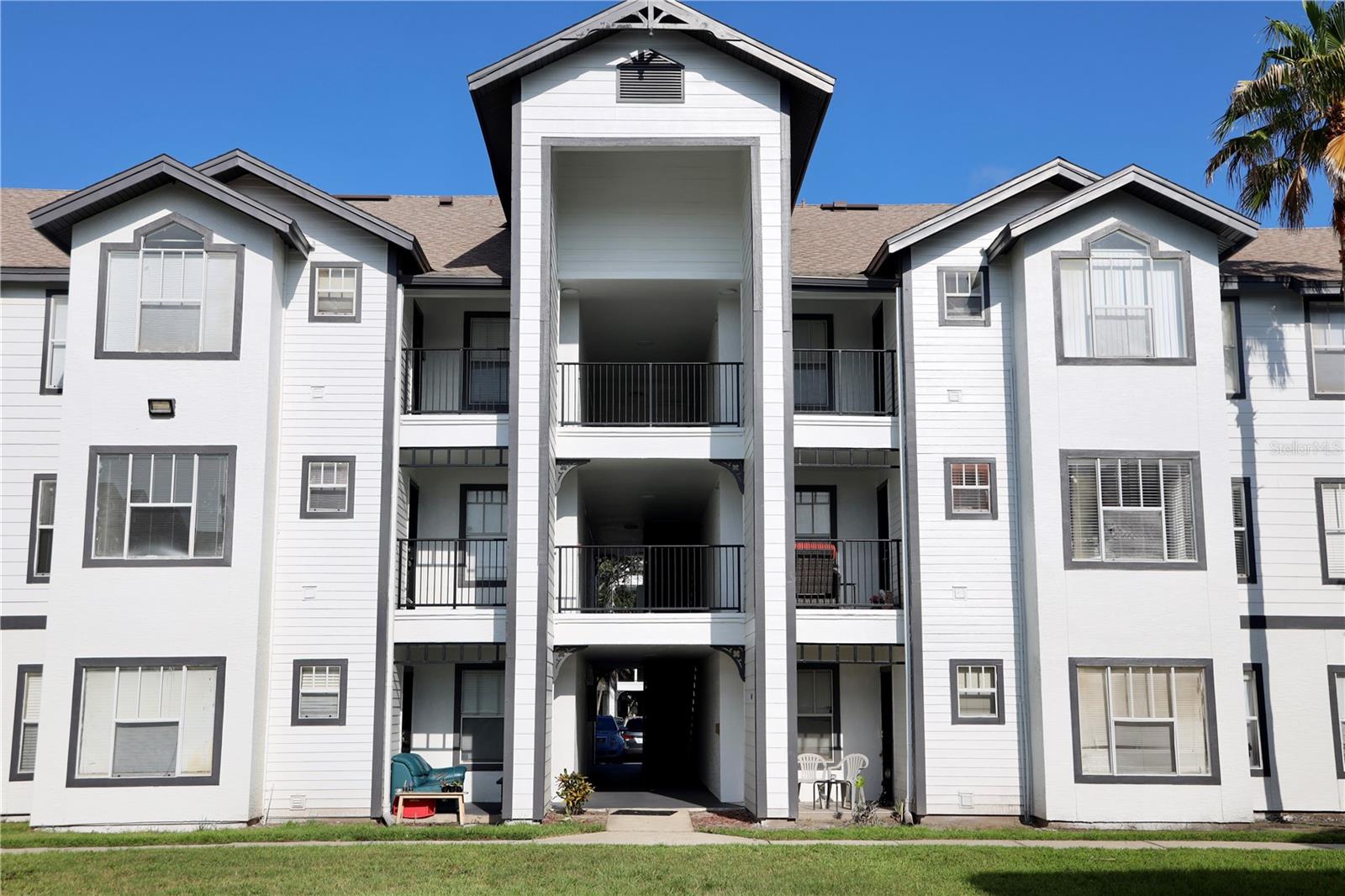 Photo of 2209 ANTIGUA PLACE #828 KISSIMMEE FL 34741