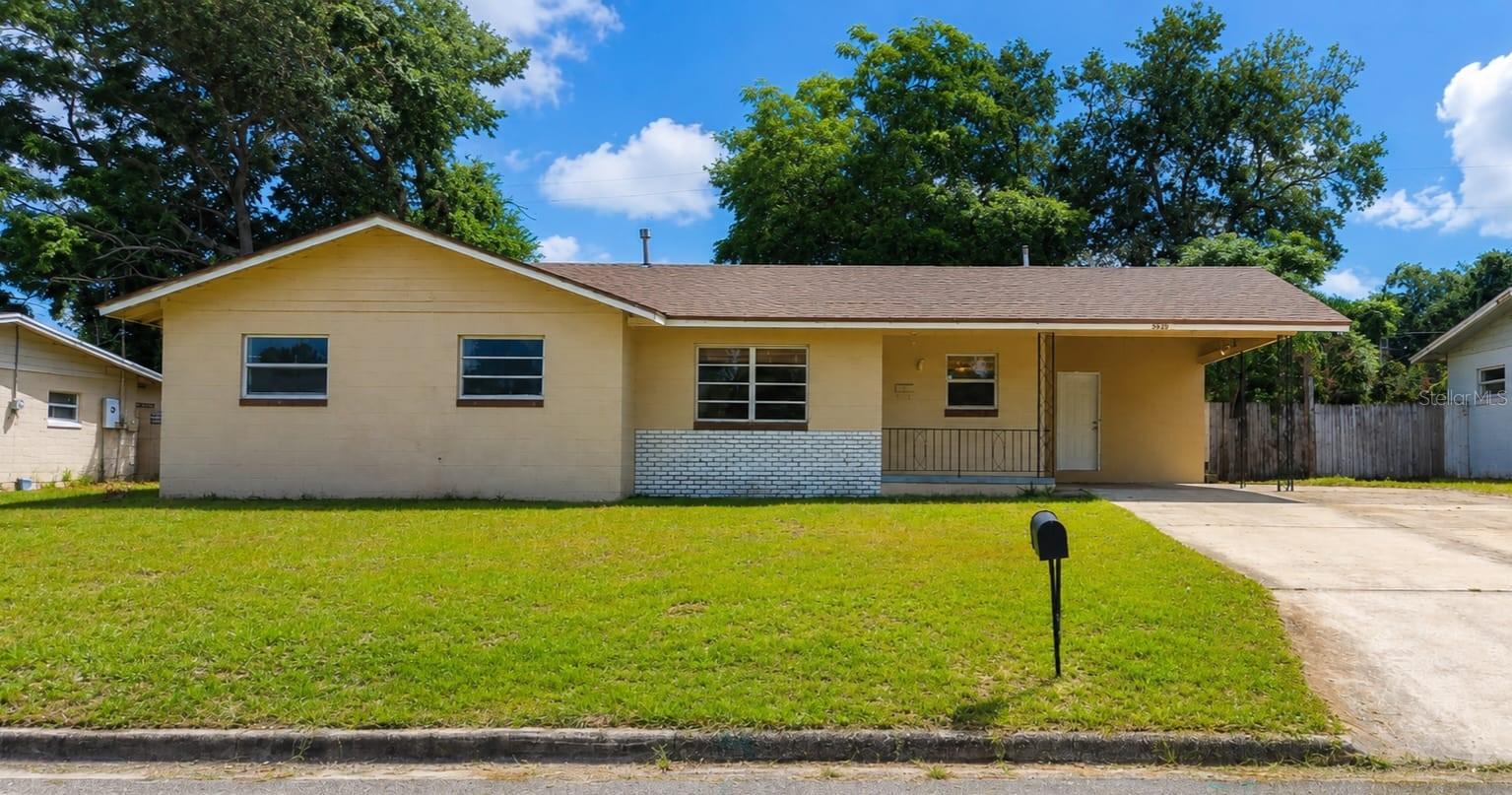 Photo of 5820 HARRINGTON DRIVE ORLANDO FL 32808