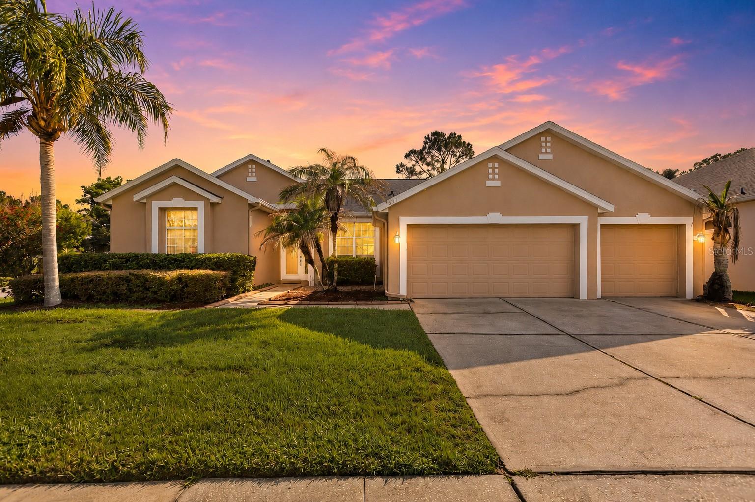 Photo of 631 WATERLAND COURT ORLANDO FL 32828