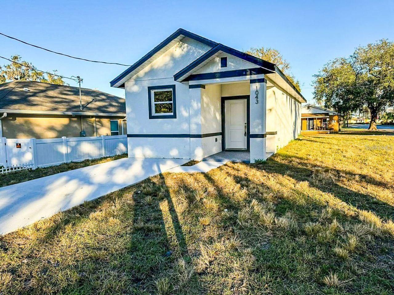 Photo of 1043 N NEW YORK AVENUE LAKELAND FL 33805