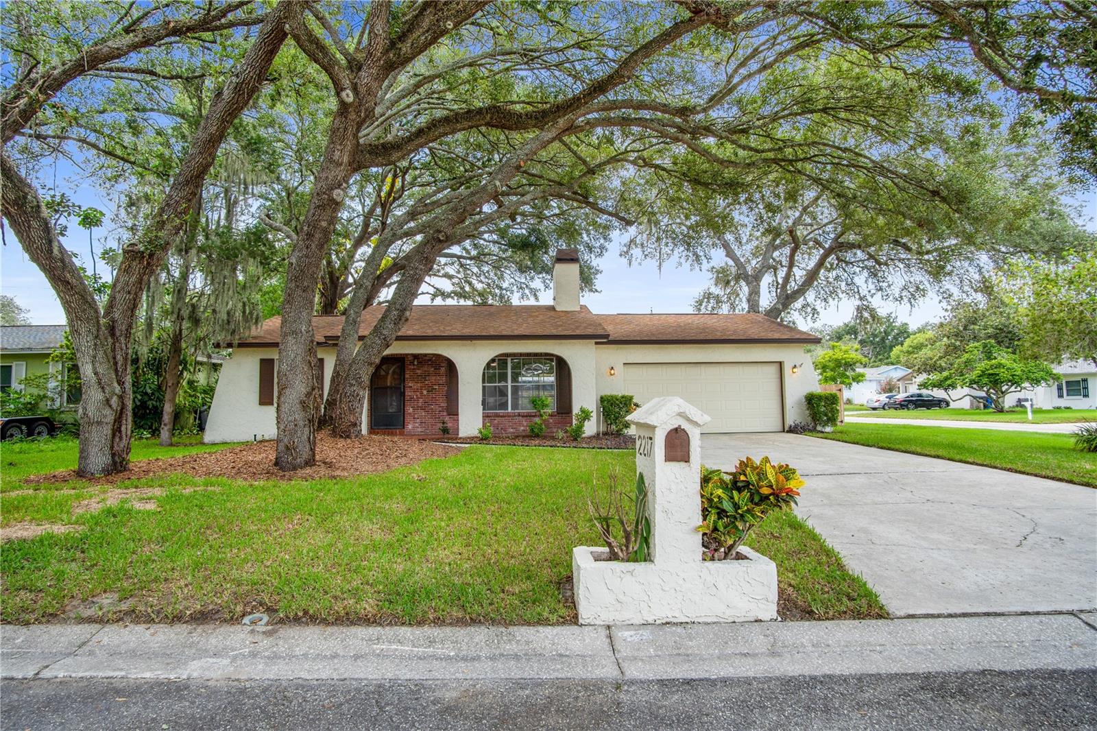 Photo of 2217 BOXWOOD WAY BRANDON FL 33511