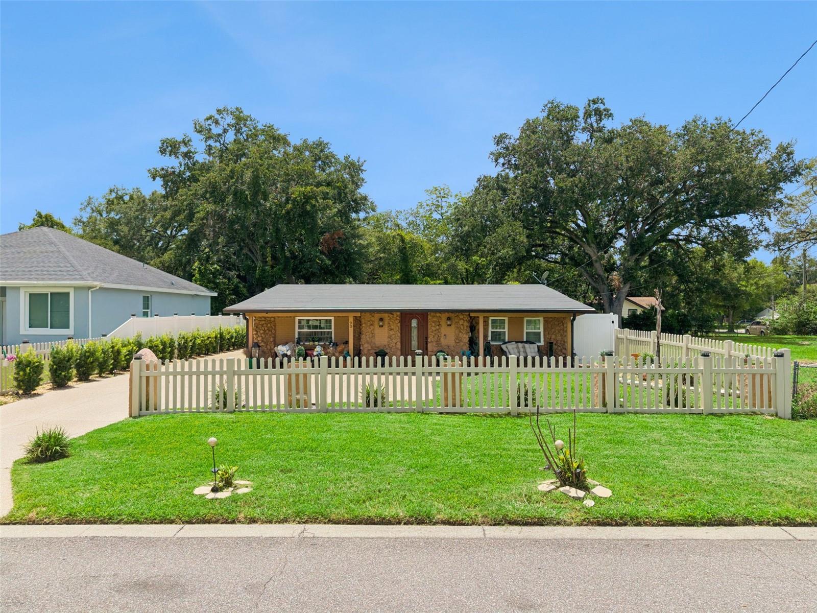 Photo of 90 N GOLDWYN AVENUE ORLANDO FL 32805