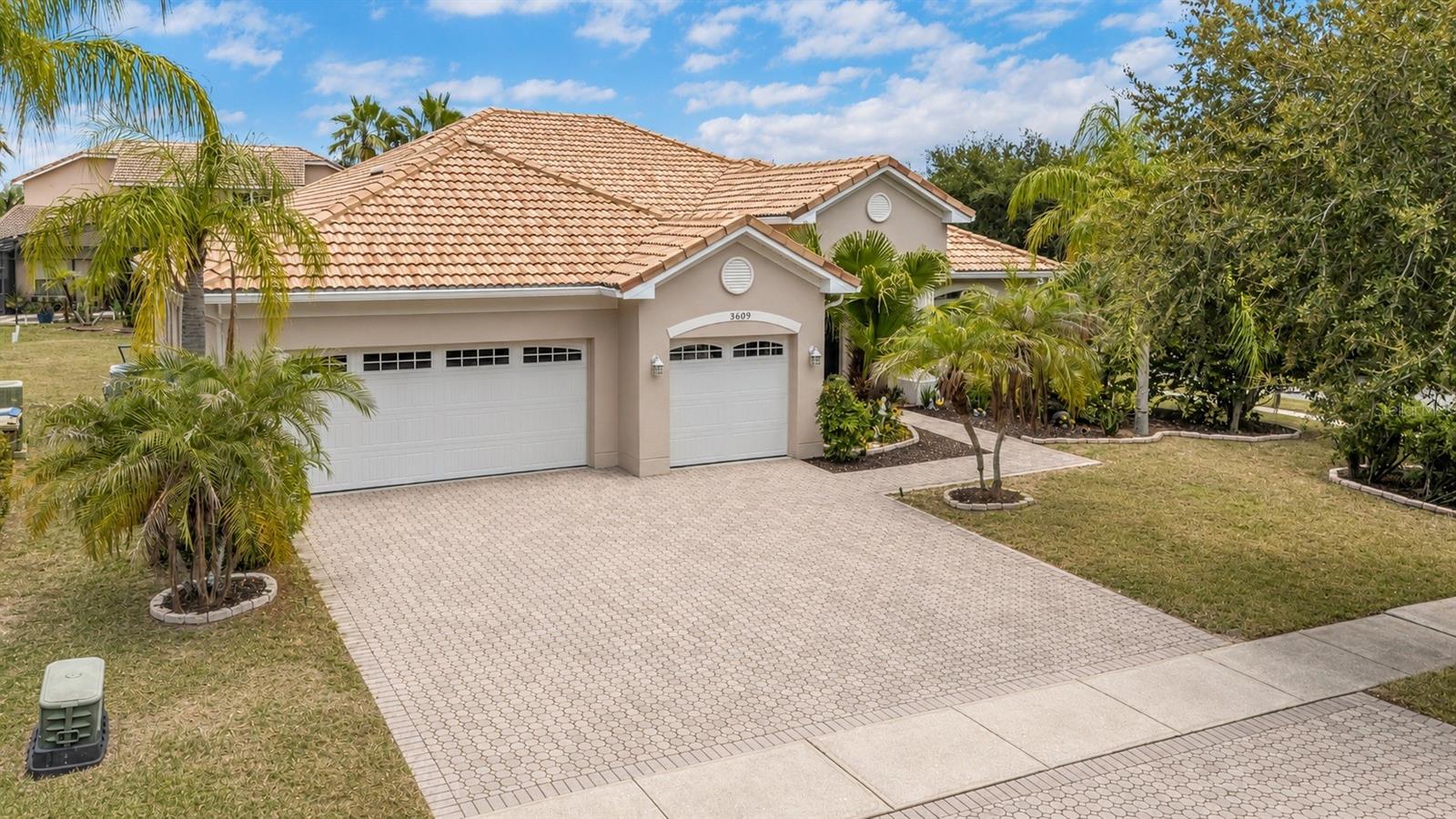 Photo of 3609 VALLEYVIEW DRIVE KISSIMMEE FL 34746