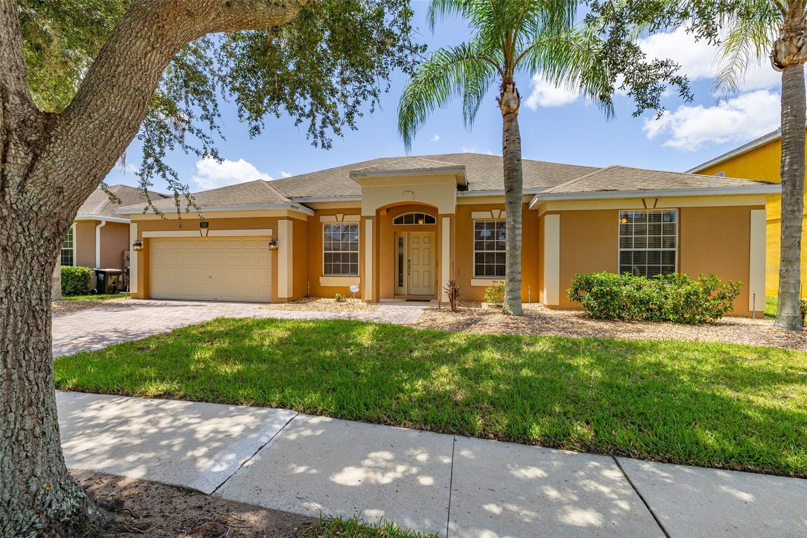 Photo of 349 YELLOW SNAPDRAGON DRIVE DAVENPORT FL 33837