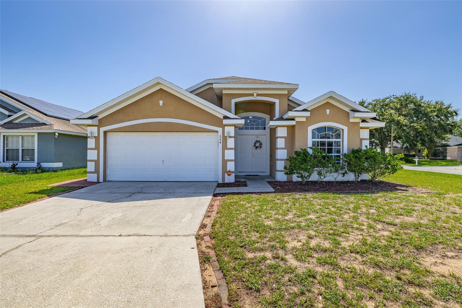 Photo of 264 LAUREL RIDGE PASS DAVENPORT FL 33897