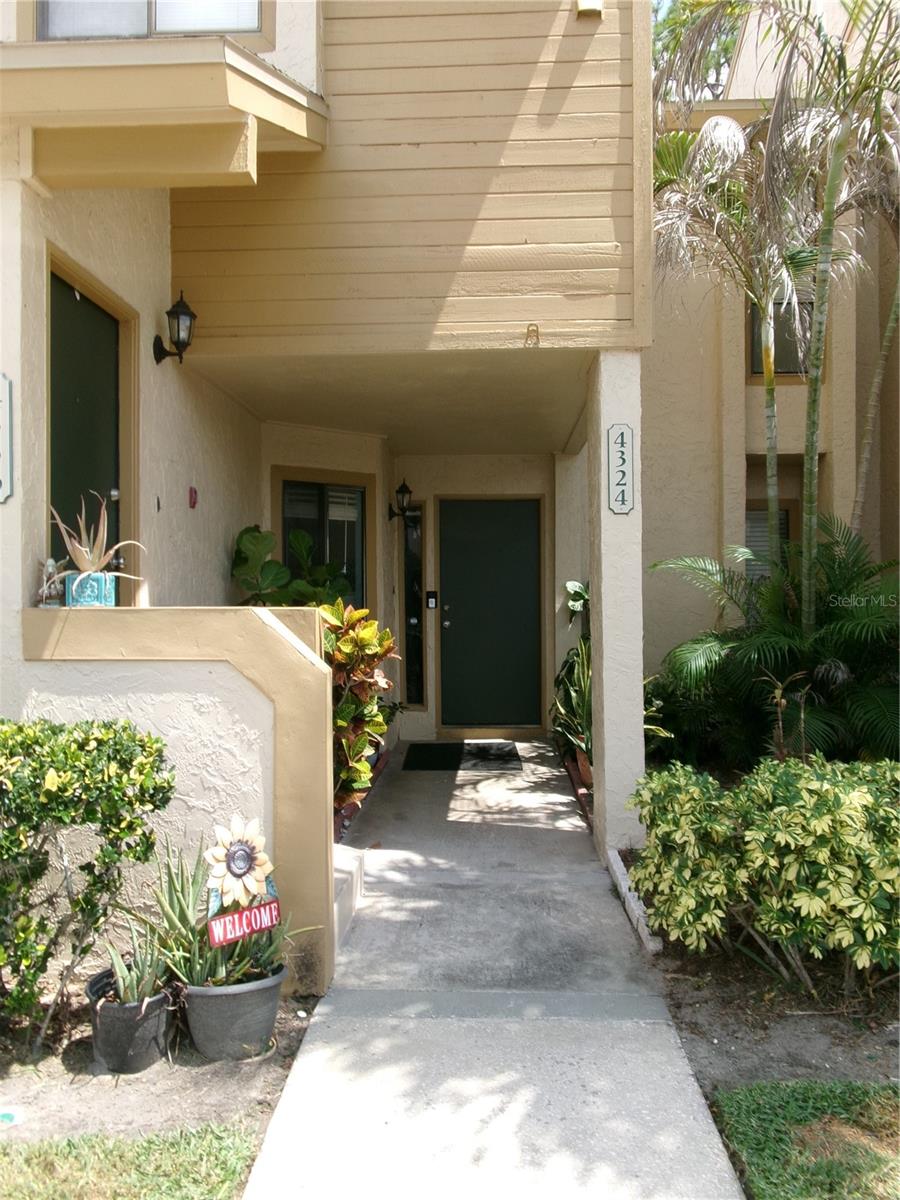 Photo of 4324 MIDDLEBROOK ROAD #4324 ORLANDO FL 32811