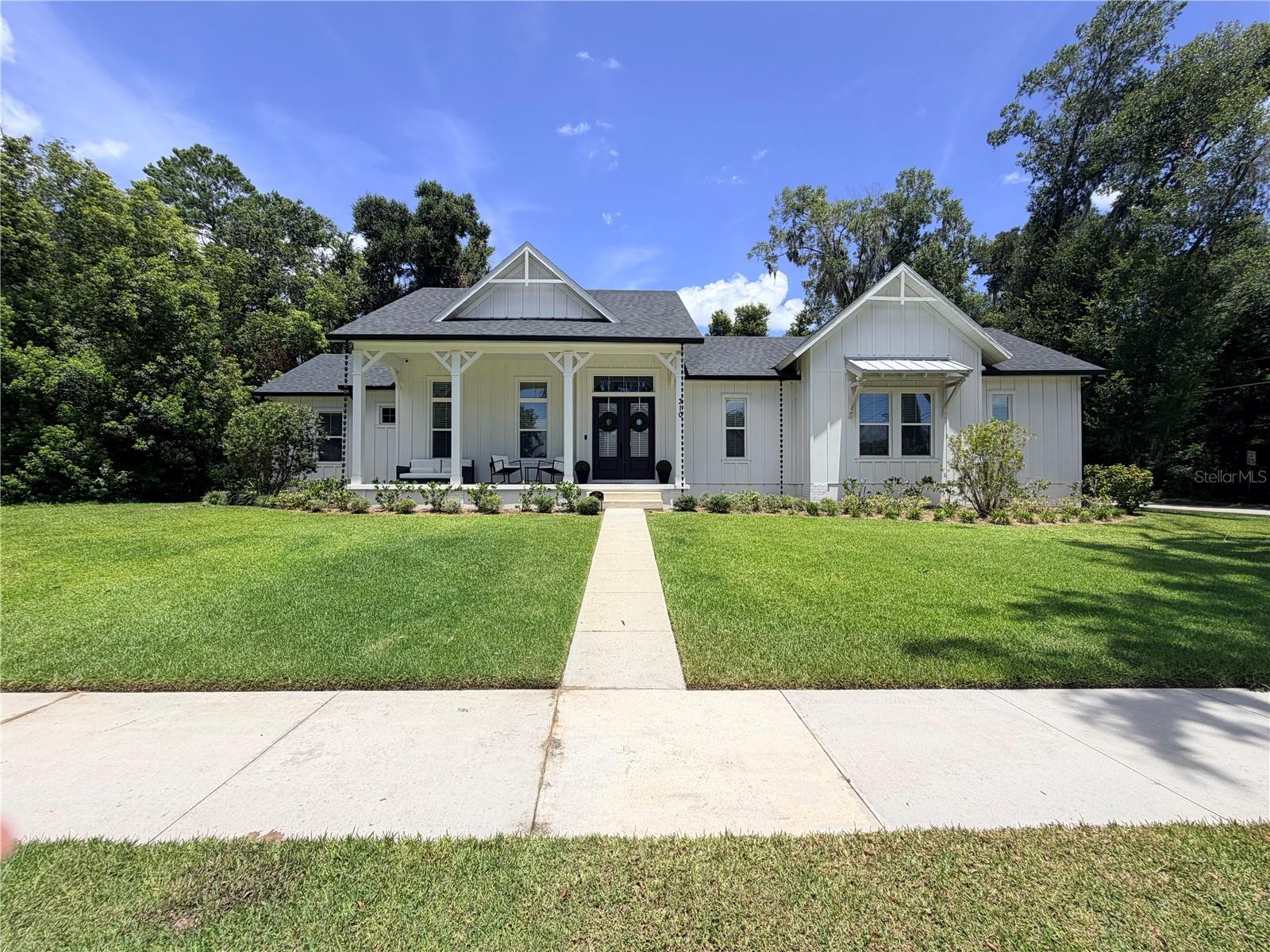 Photo of 310 W WASHINGTON AVENUE LAKE HELEN FL 32744