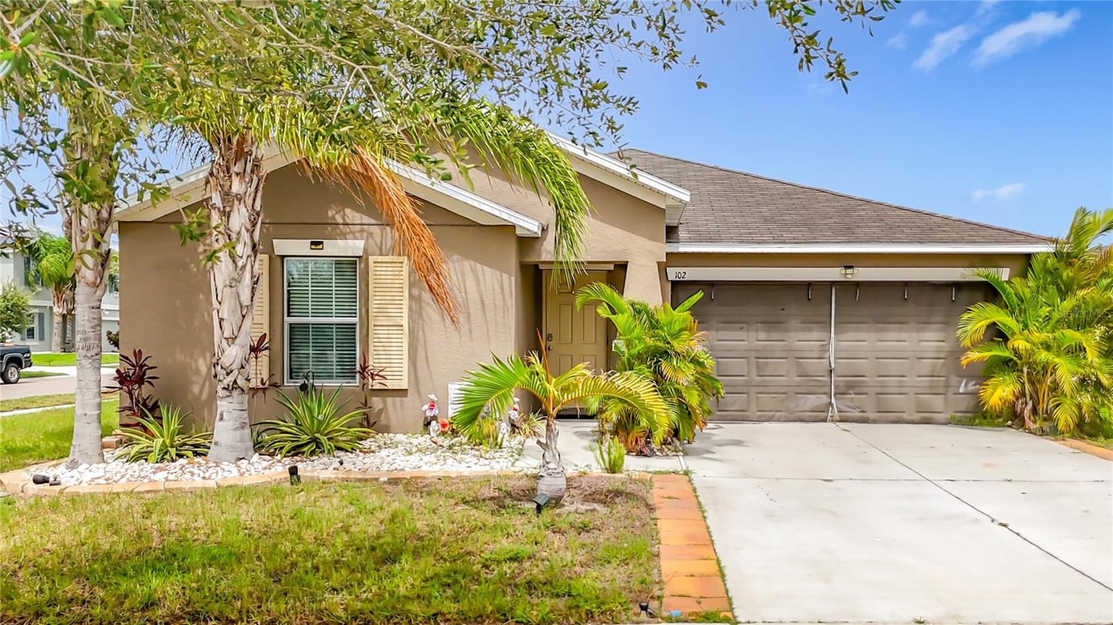 Photo of 102 CASCADE BEND DRIVE RUSKIN FL 33570