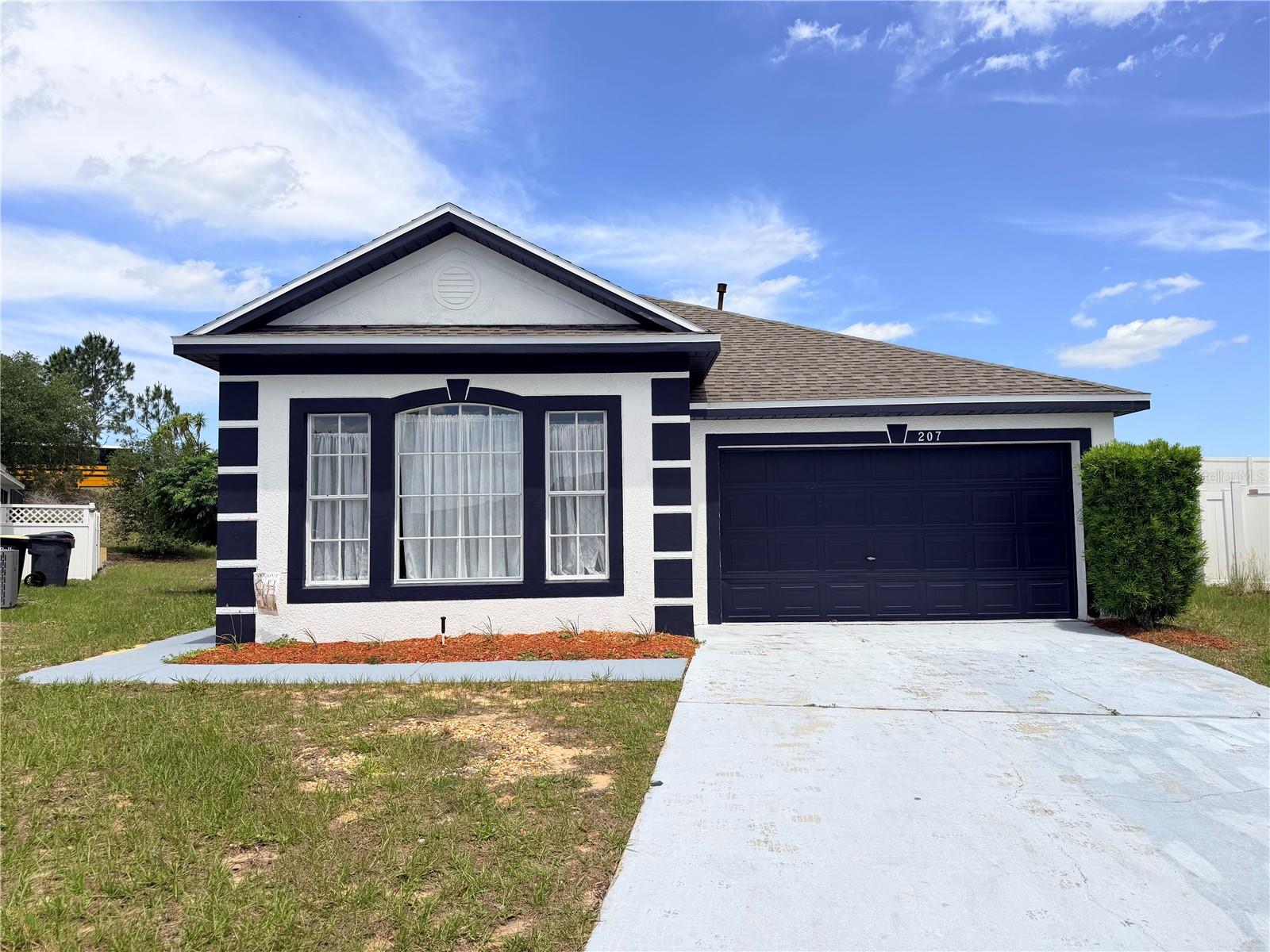 Photo of 207 HIGH RIDGE DRIVE DAVENPORT FL 33837