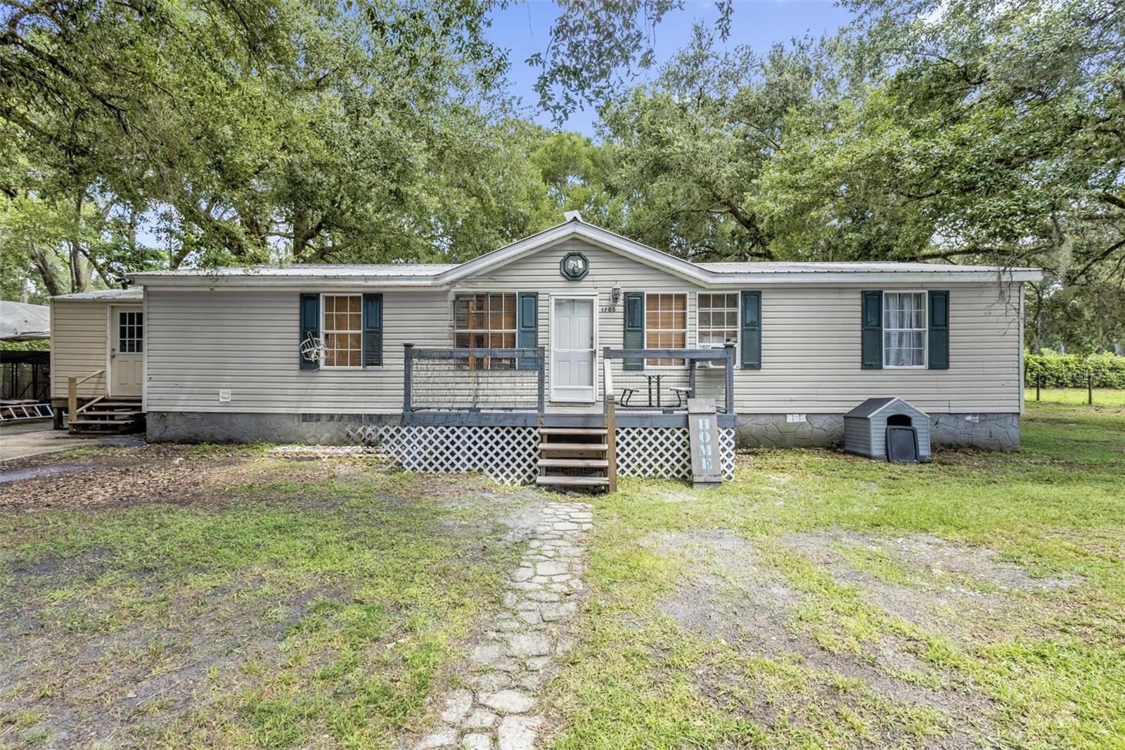 Photo of 1705 SE 179 PLACE SUMMERFIELD FL 34491