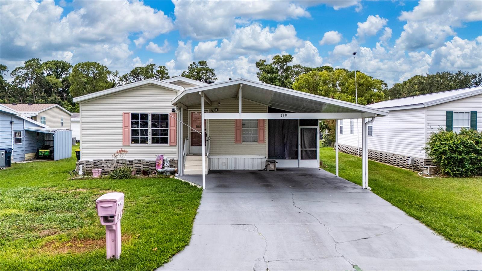 Photo of 149 JANA CIRCLE AUBURNDALE FL 33823