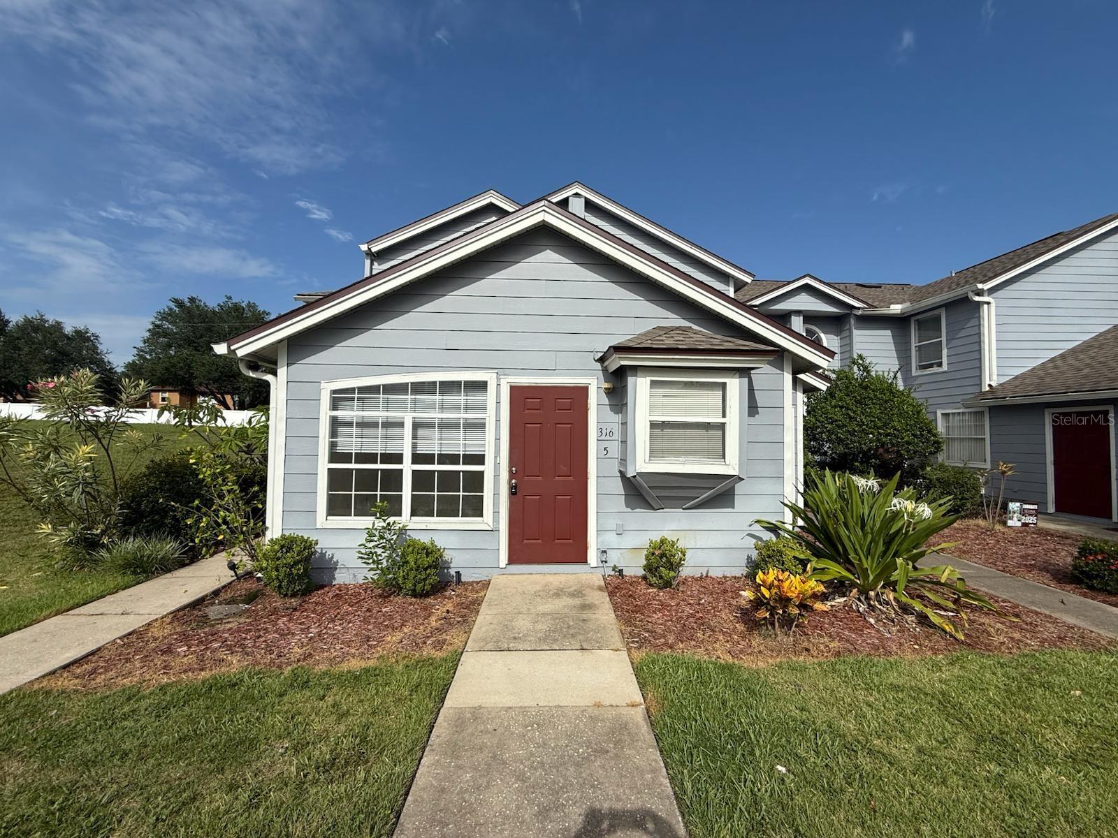 Photo of 316 MANGO DRIVE #B DAVENPORT FL 33897