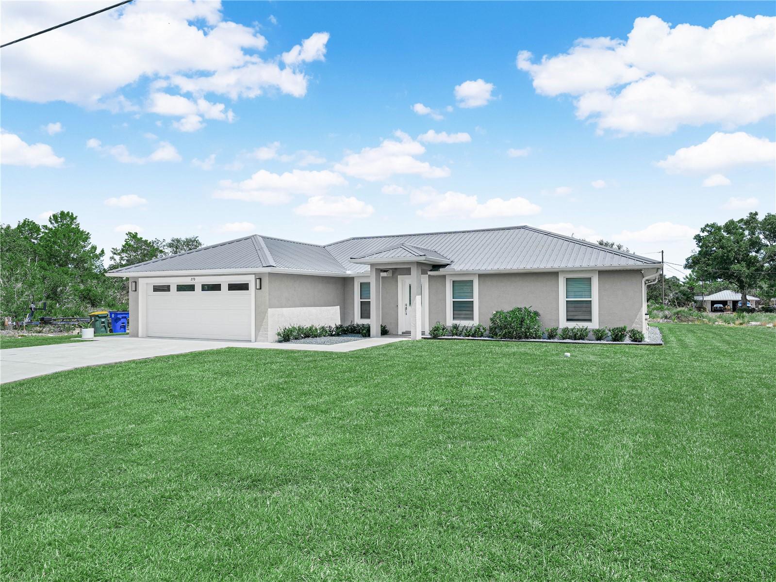 Photo of 270 LINCOLN ROAD LAKE PLACID FL 33852