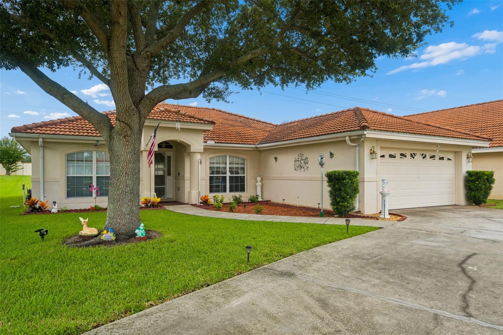 Photo of 140 MORNING GLORY CIRCLE WINTER HAVEN FL 33884
