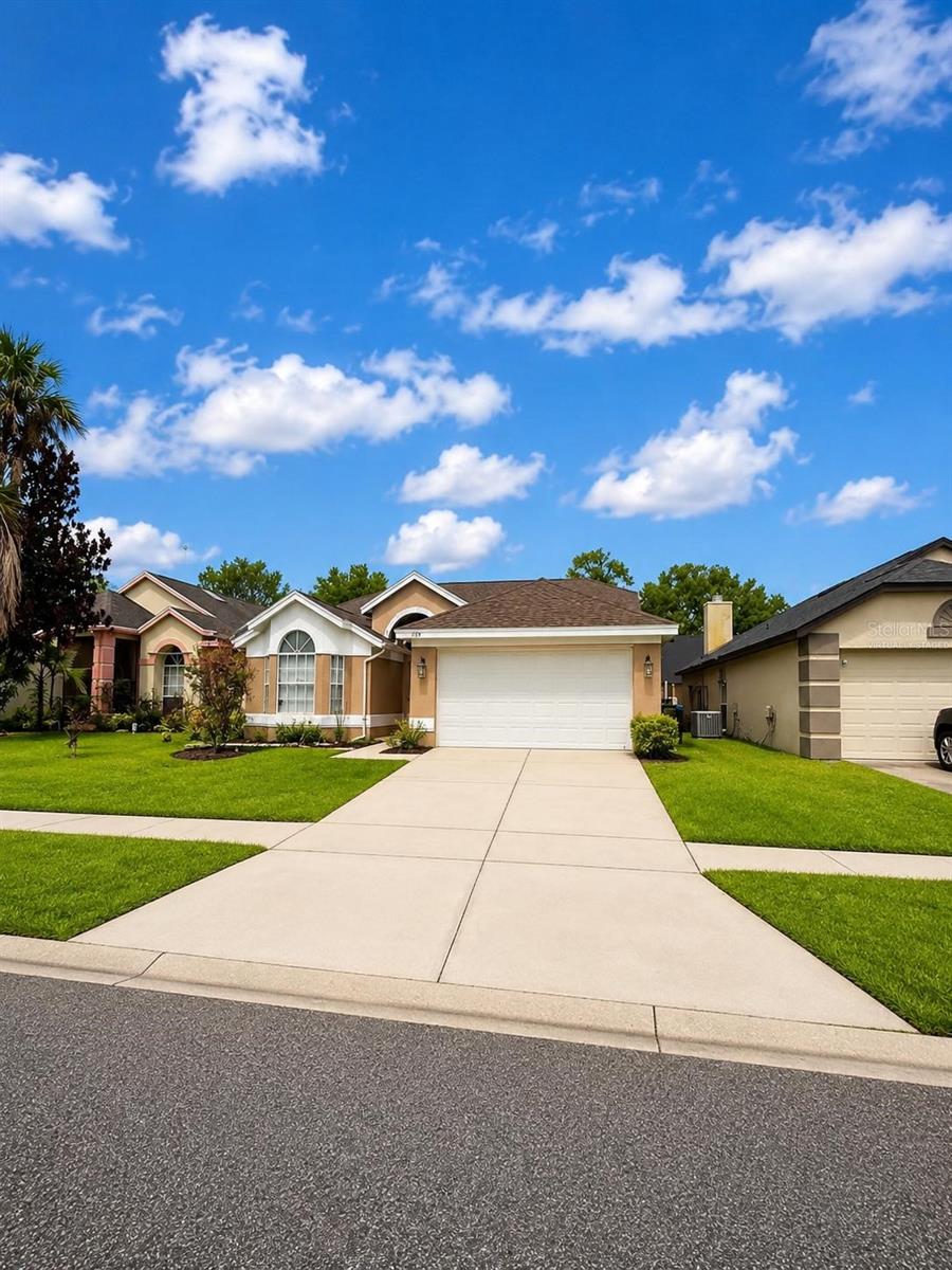Photo of 2144 CROSSHAIR CIRCLE ORLANDO FL 32837
