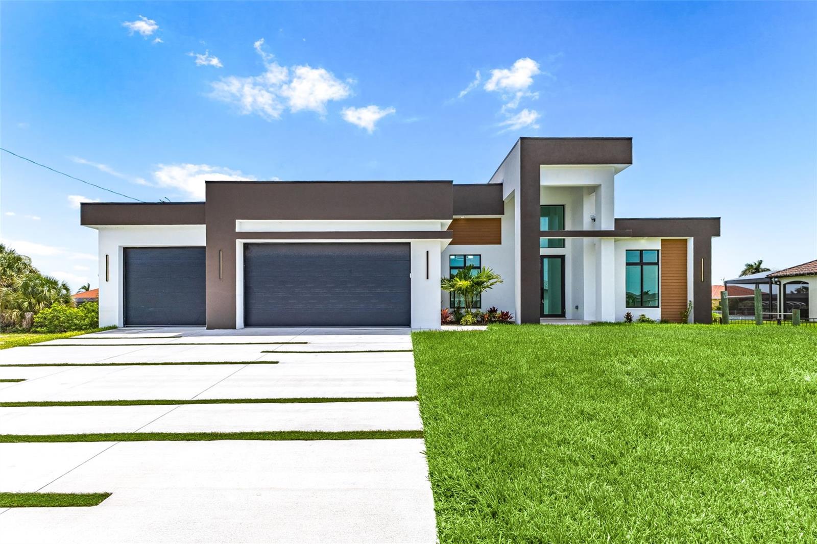 Photo of 1503 NW 38 AVENUE CAPE CORAL FL 33993