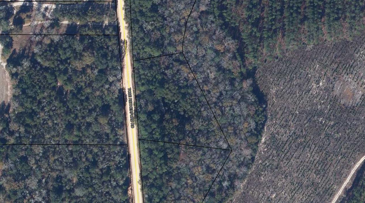 Photo of 49 TOBE RETHERFORD ROAD BONIFAY FL 32425