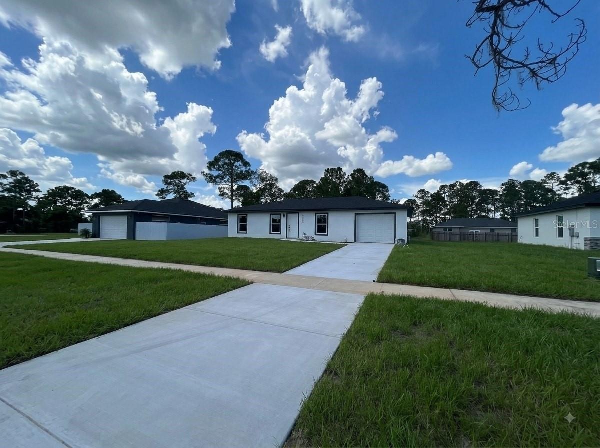 Photo of 4300 THUNDERBIRD ROAD SEBRING FL 33872