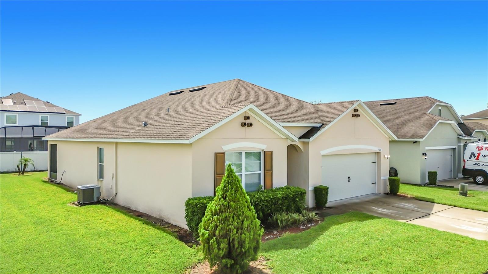 Photo of 829 SHEEN CIRCLE HAINES CITY FL 33844