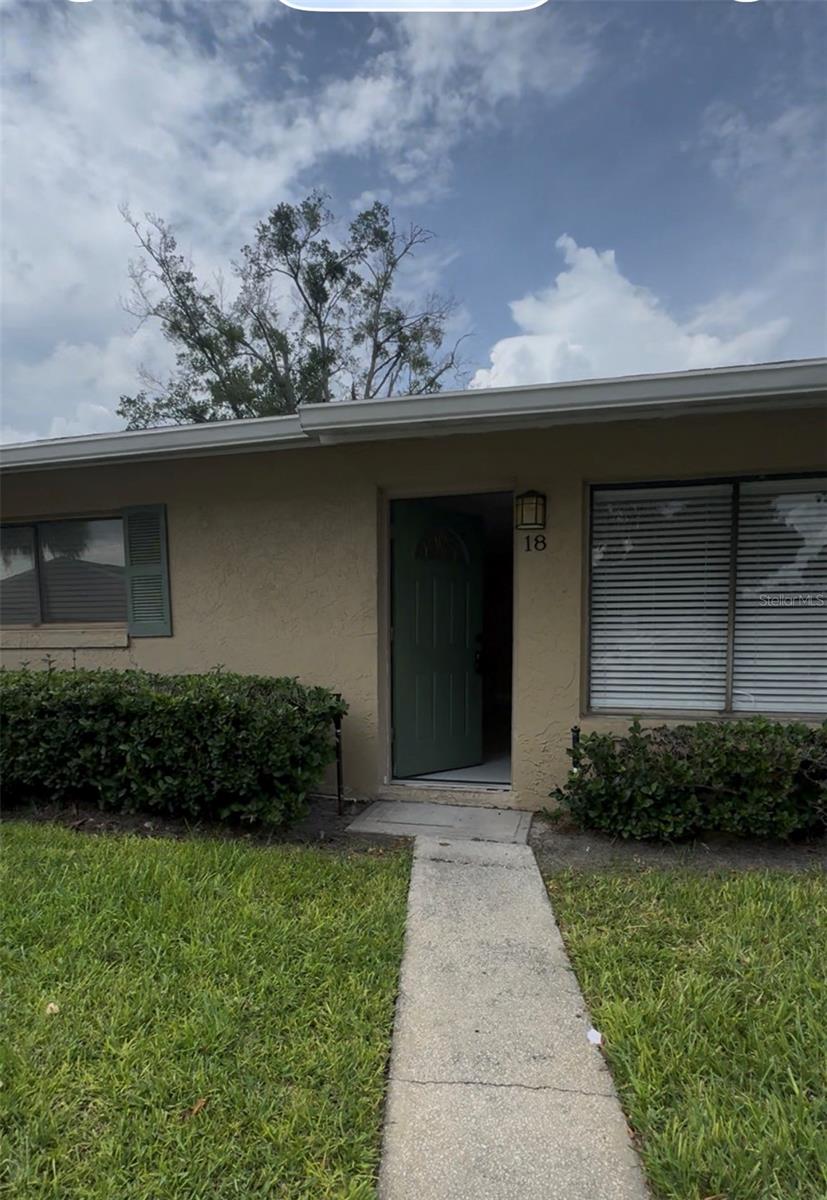 Photo of 725 NORTHLAKE BOULEVARD #18 ALTAMONTE SPRINGS FL 32701