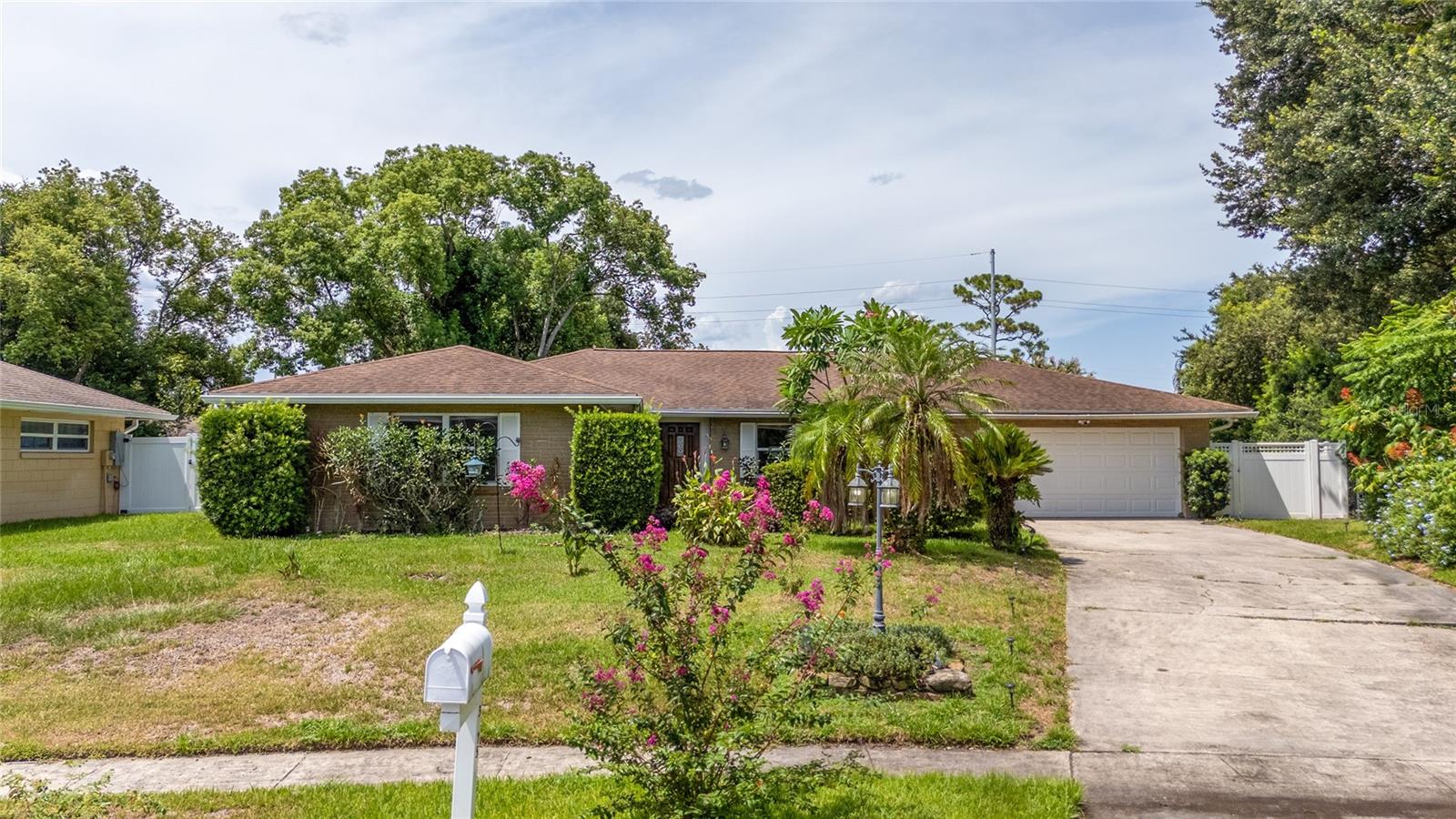 Photo of 3175 LAKE ANDERSON AVENUE ORLANDO FL 32812