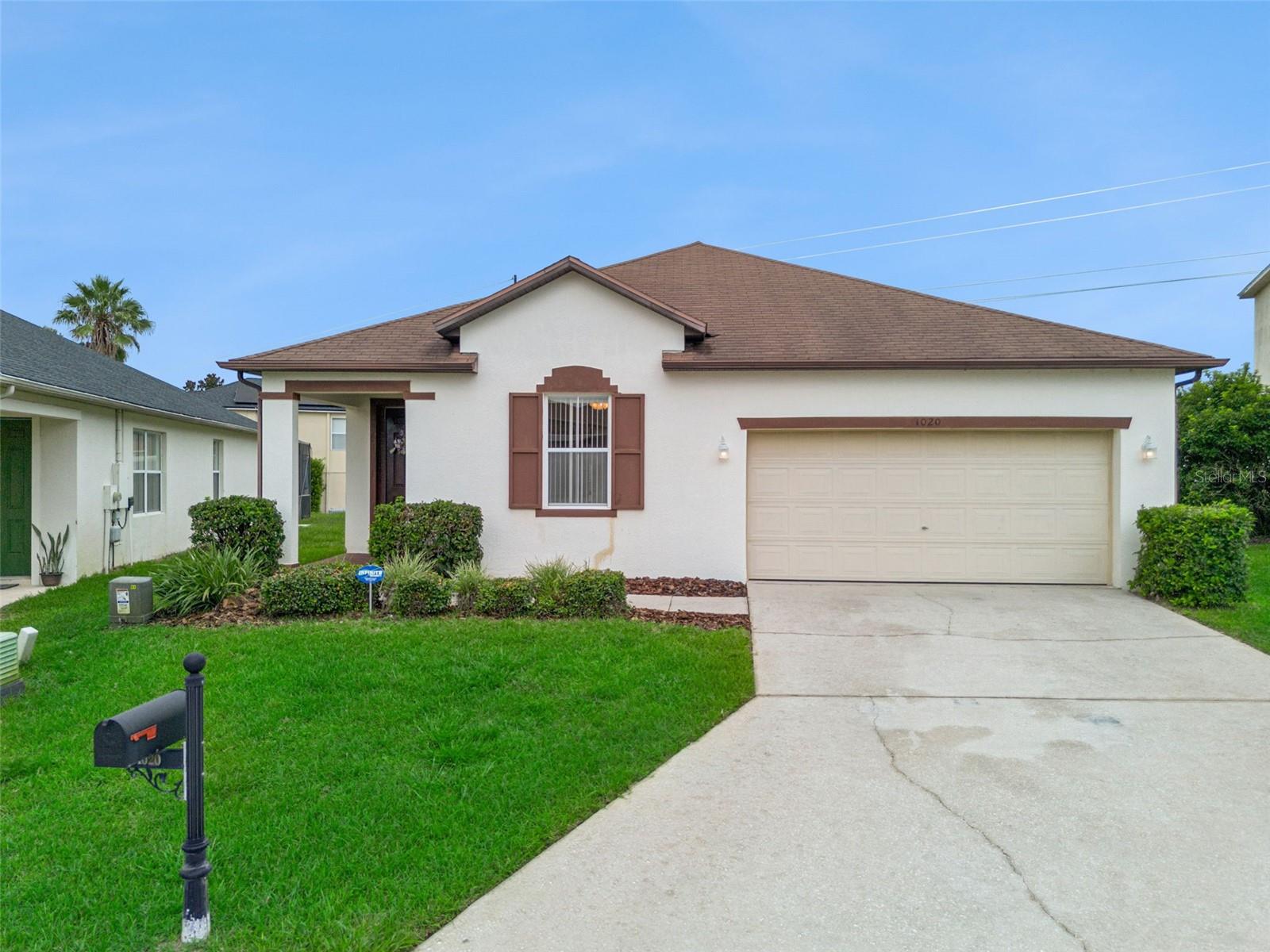 Photo of 1020 PINE RIDGE DRIVE DAVENPORT FL 33896