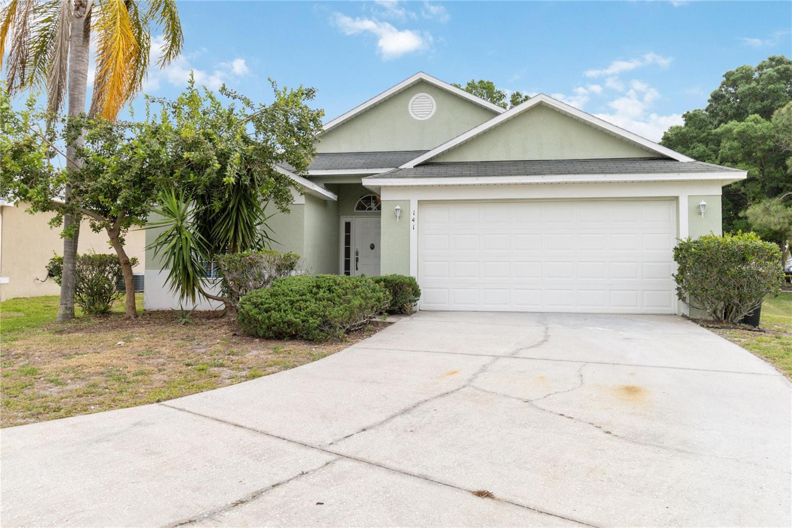 Photo of 141 TEE GARDEN WAY DAVENPORT FL 33896