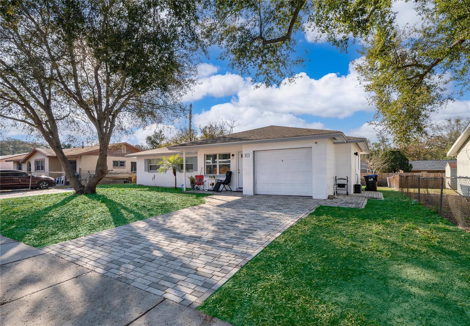 Photo of 10 E CELESTE STREET APOPKA FL 32703